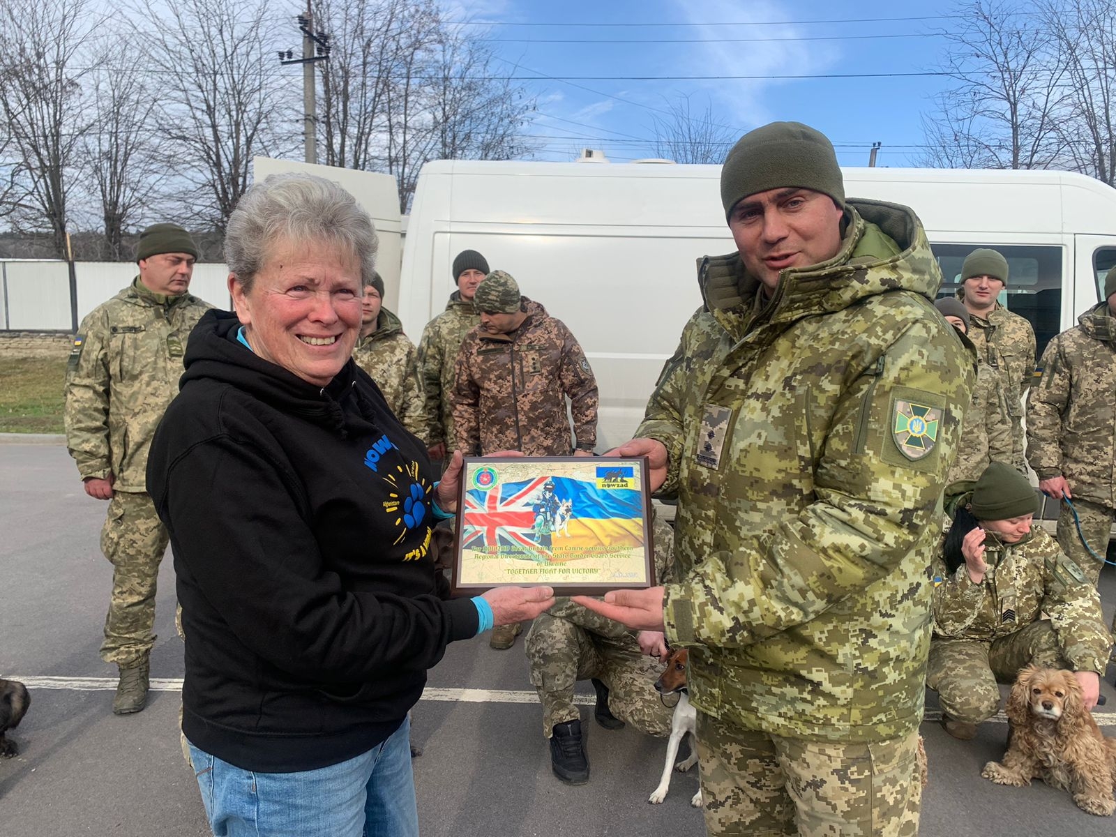 Авто для перевезення службових собак отримали прикордонники Вінниччини