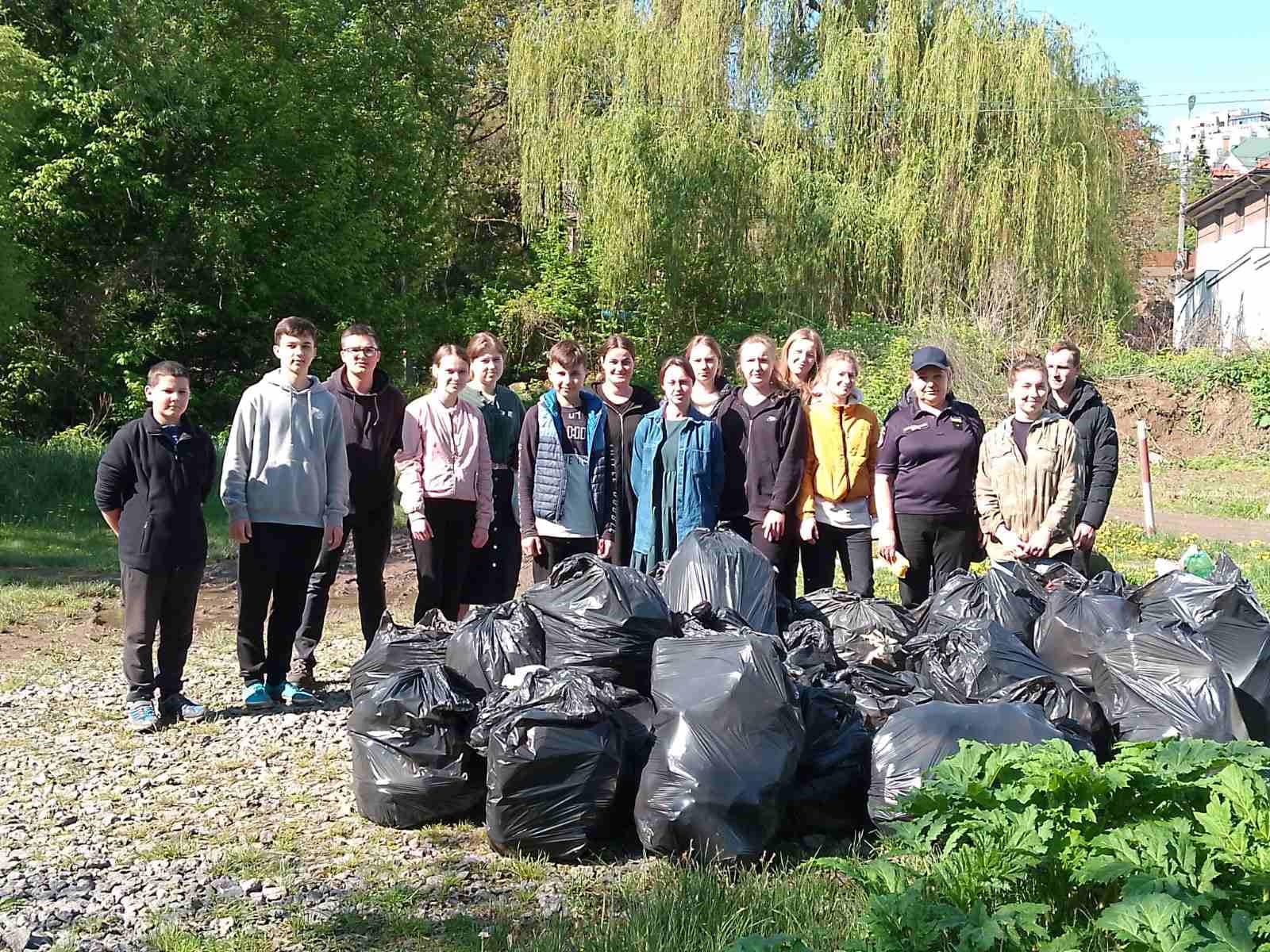 Весняна толока - у Вінниці причепурили береги Південного Бугу та Віннички