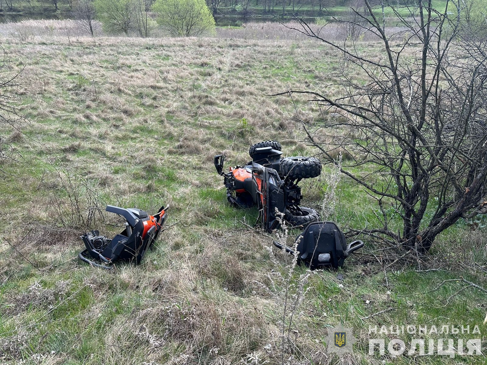 Вінничанин розбився на смерть - зірвався на квадроциклі зі скелі