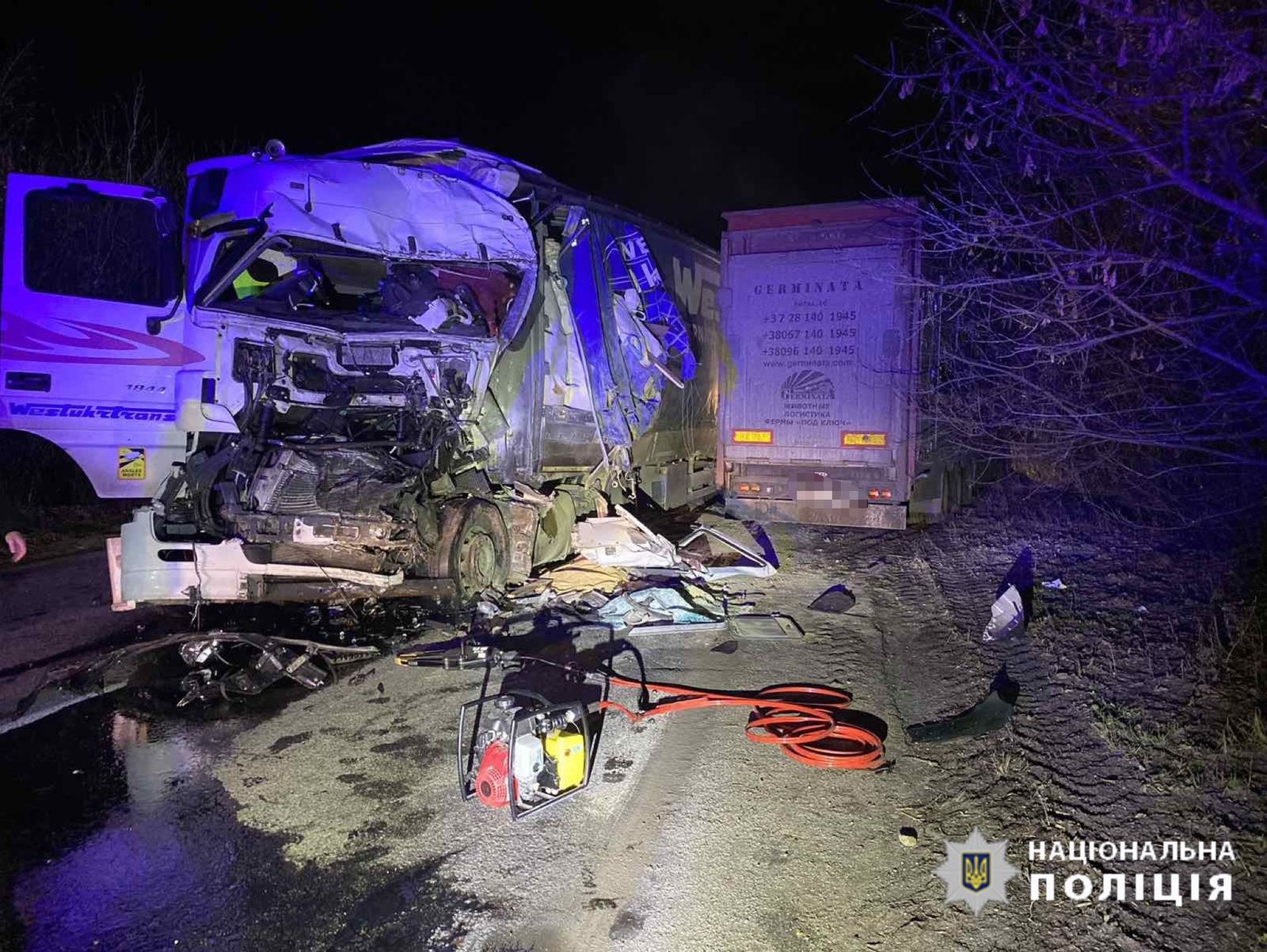 На Вінниччині у ДТП загинув 44-річний водій вантажівки
