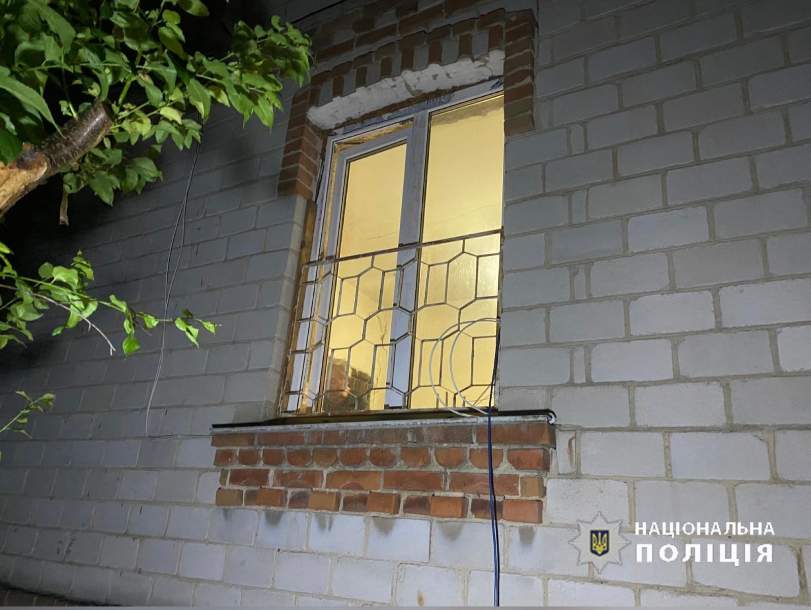 На Вінниччині рецидивіст обікрав сусідку - заліз у вікно та виніс гроші