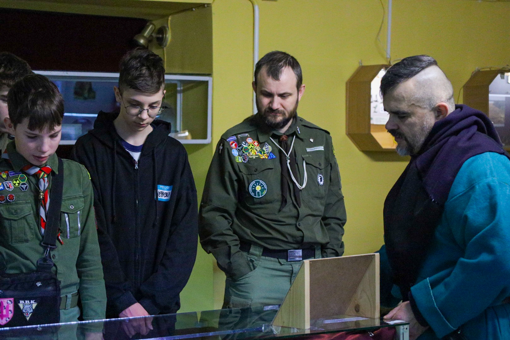 У Вінницькому краєзнавчому музеї провели екскурсію “Зброя та військове спорядження”