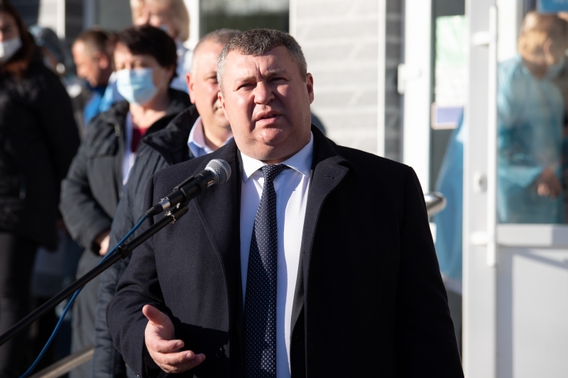 Козятинський центр первинної медико-санітарної допомоги отримав два автомобілі