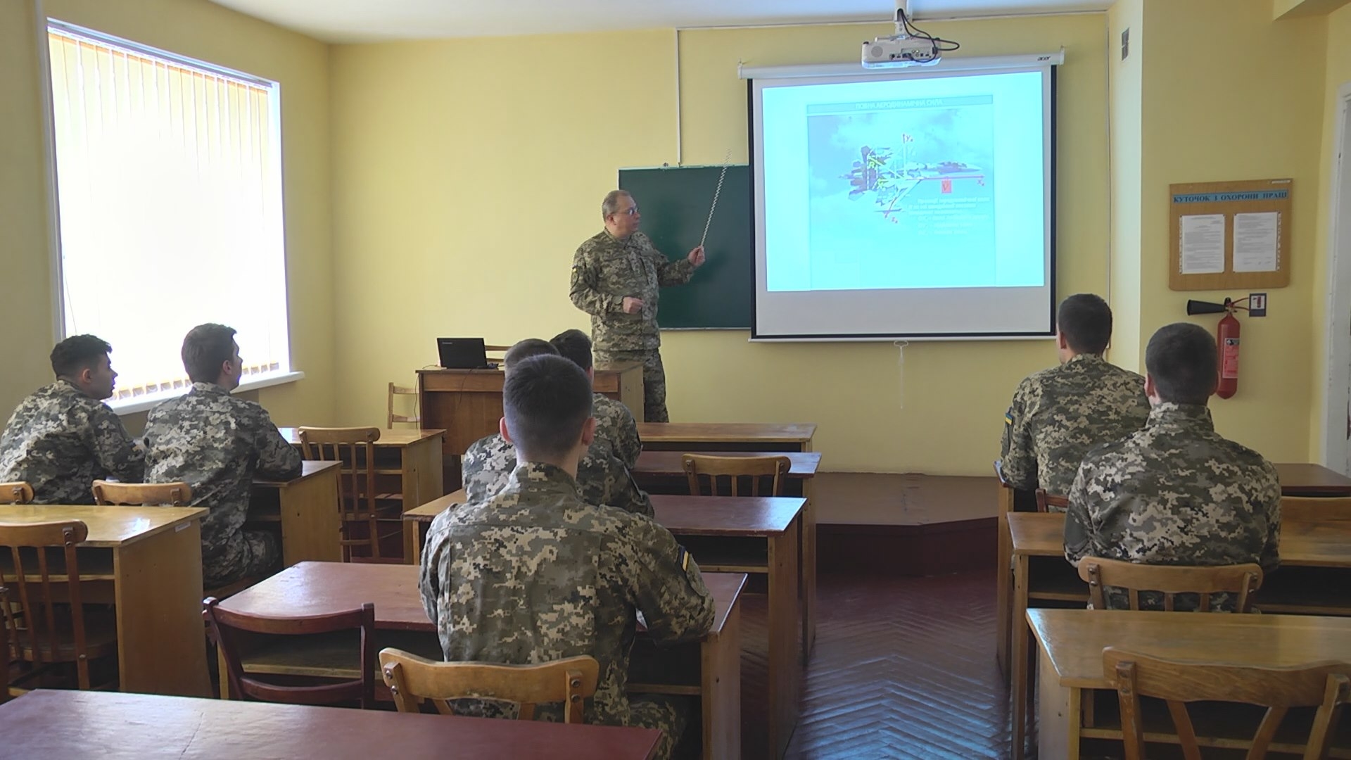 Вже у вересні у ВНТУ навчатимуть майбутніх операторів бойових дронів