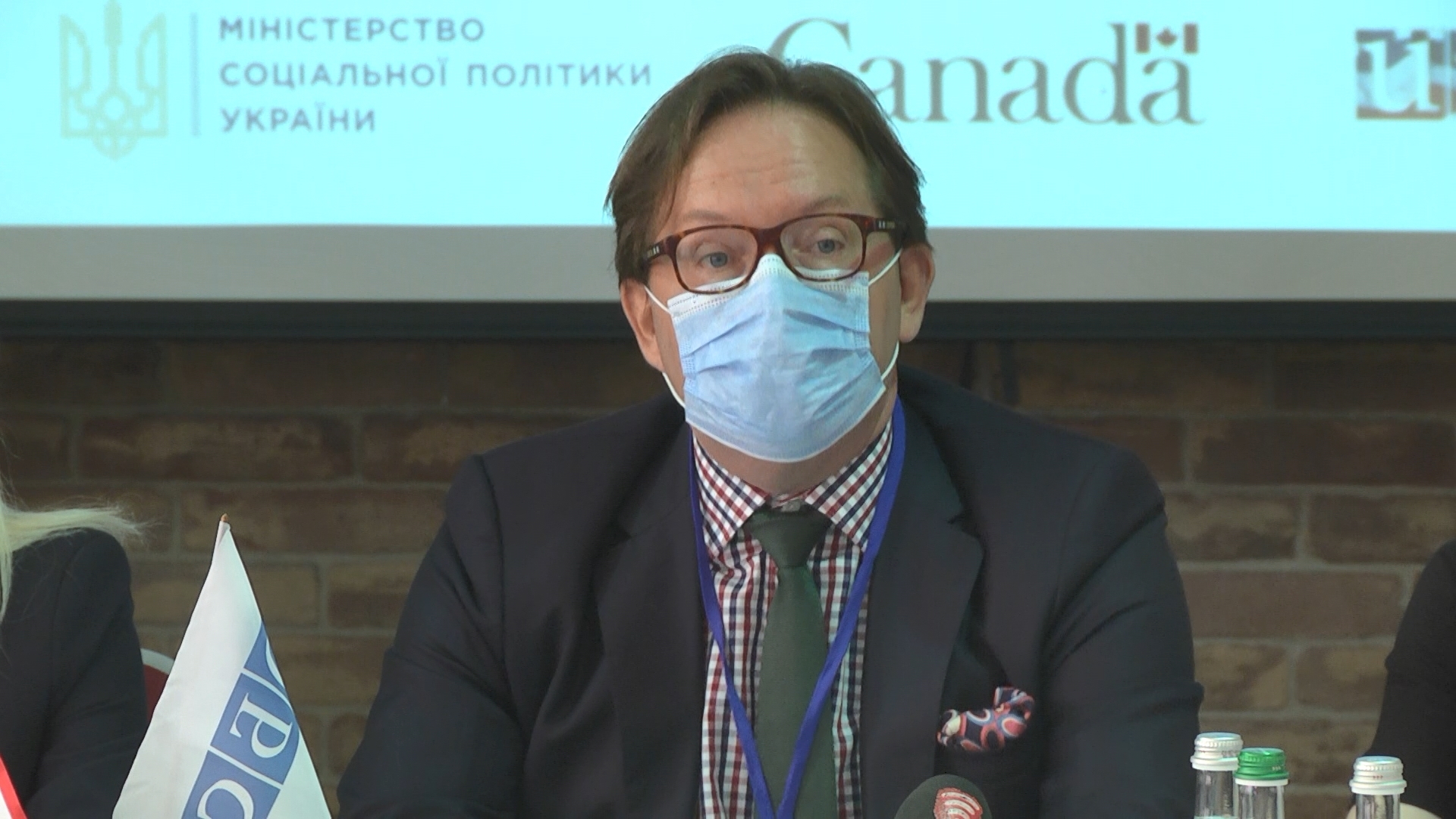 посол, координатор проектів ОБСЄ в Україні Генрік Вілладсен