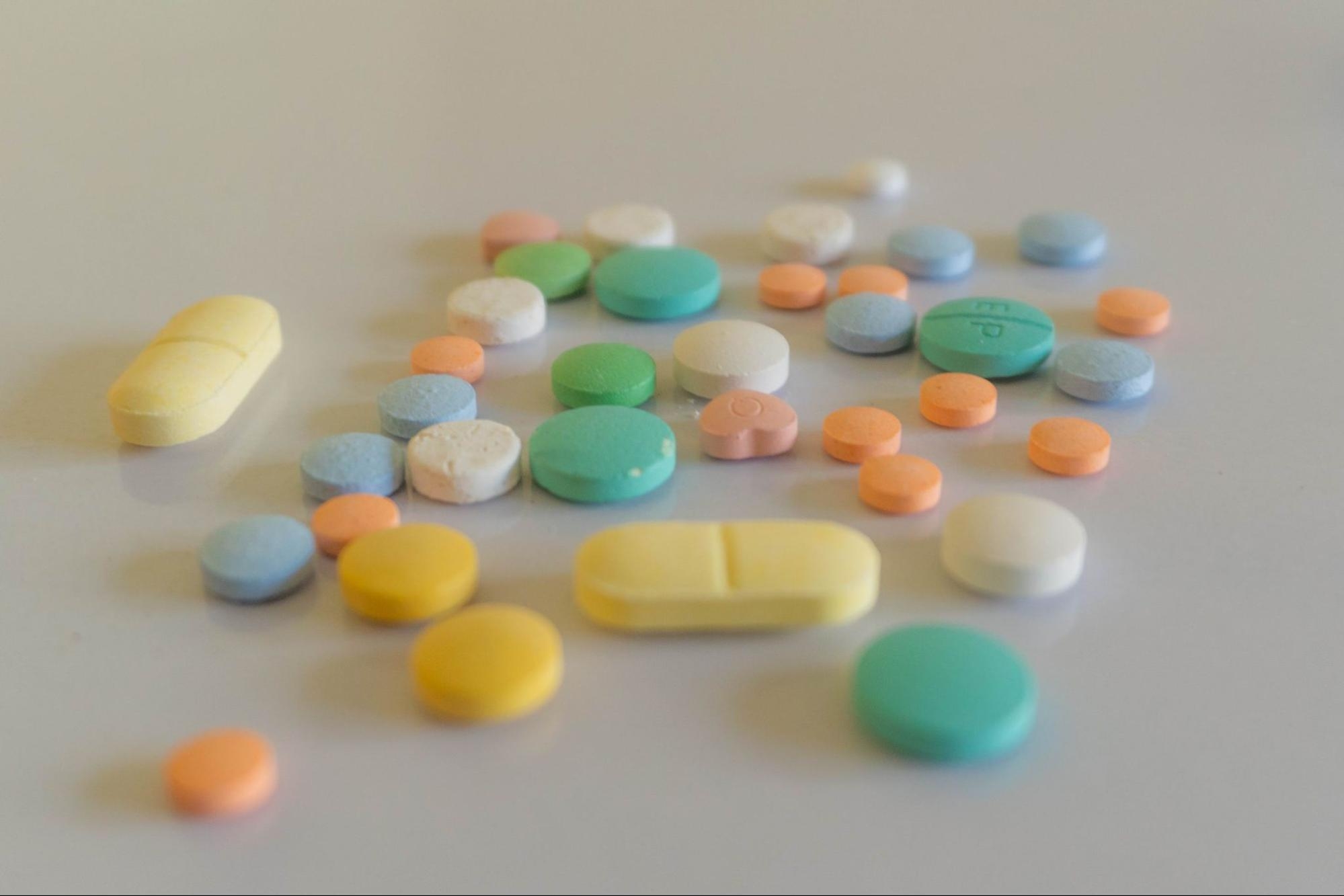 Жарознижуючі препарати: принцип дії та рекомендації з вибору