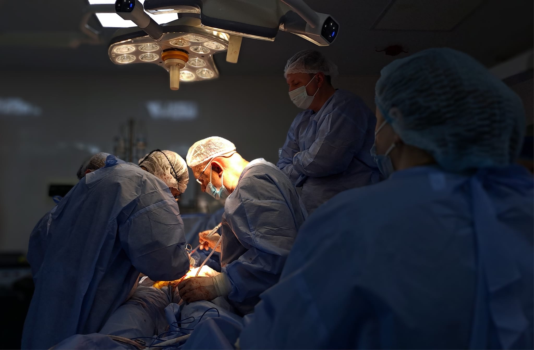 Вінницькі лікарі у співпраці з хмельницькими колегами успішно пересадили нирку