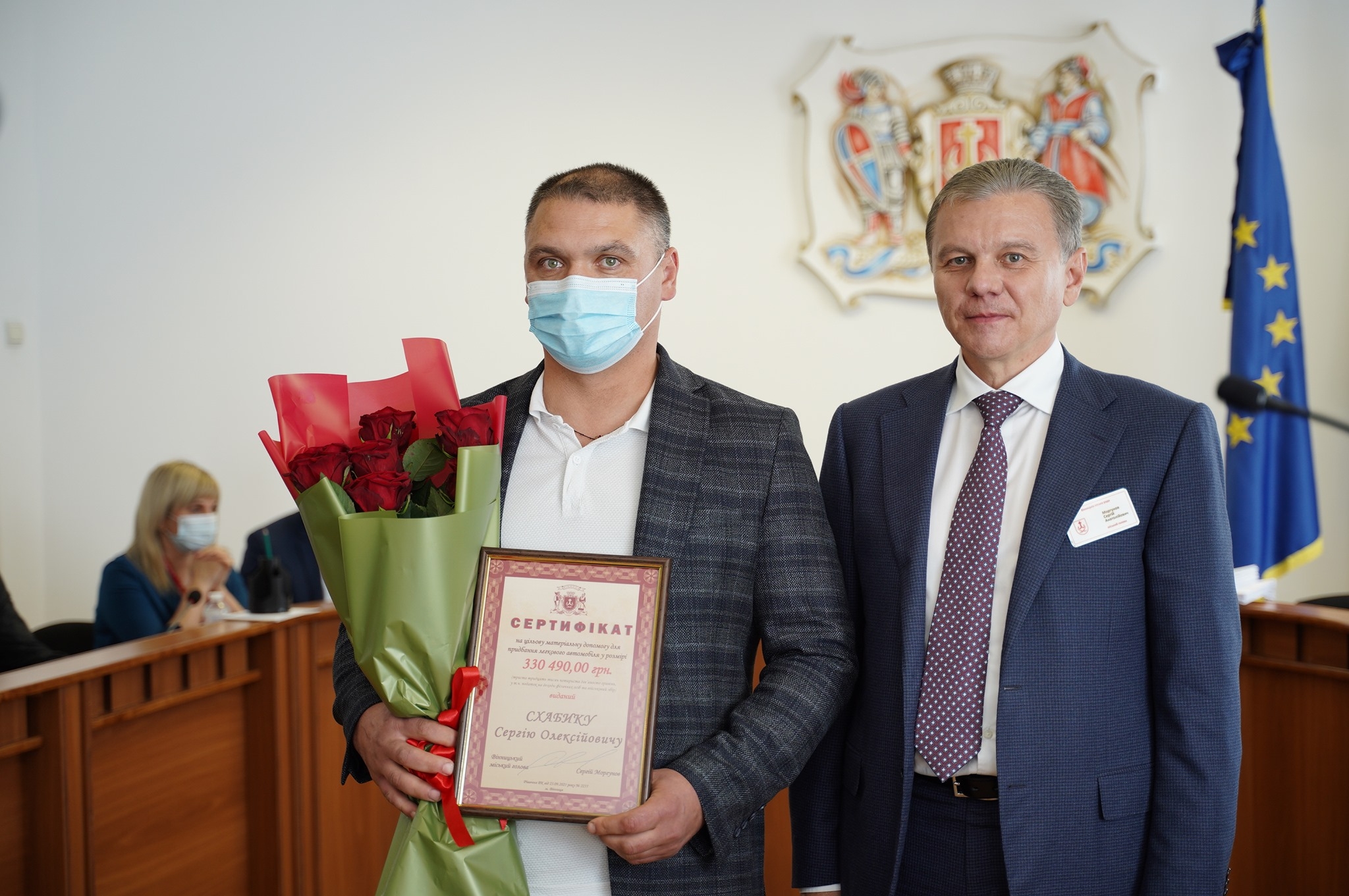 У Вінниці учаснику АТО/ООС Сергій Моргунов вручив сертифікат на придбання автомобіля