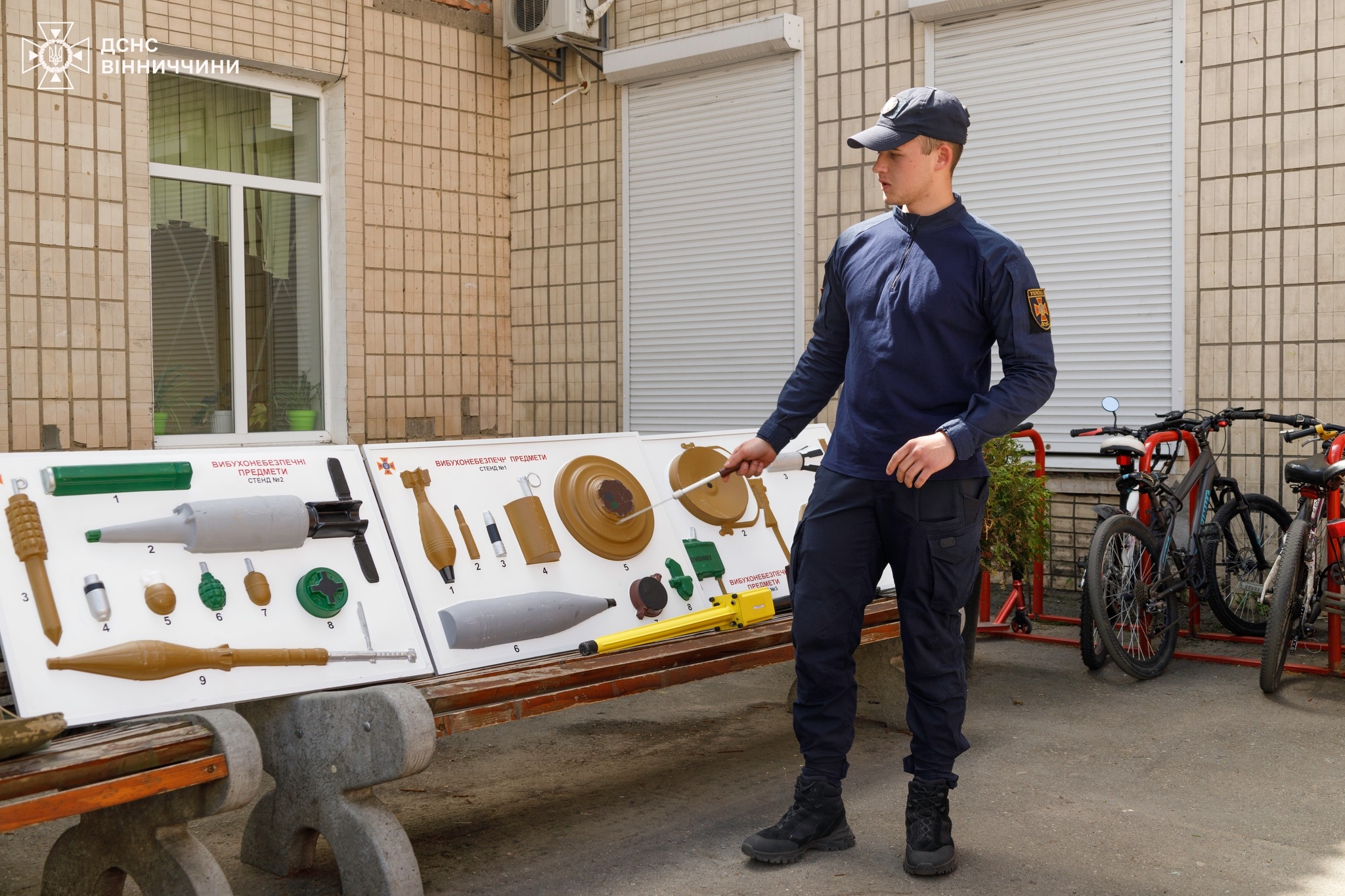 Вінницькі рятувальники провели тренінг для учнів ліцею №26