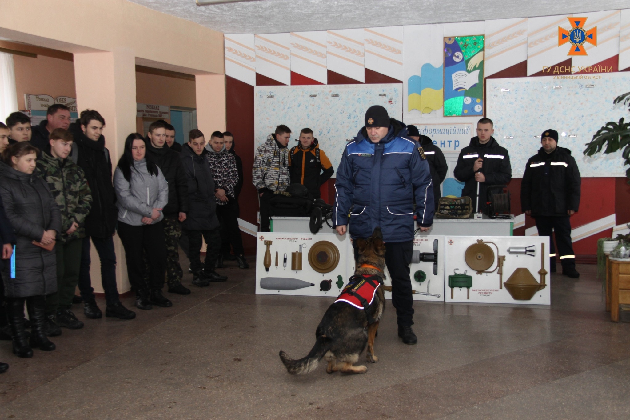 Рятувальники провели навчання для студентів Гущинецького училища