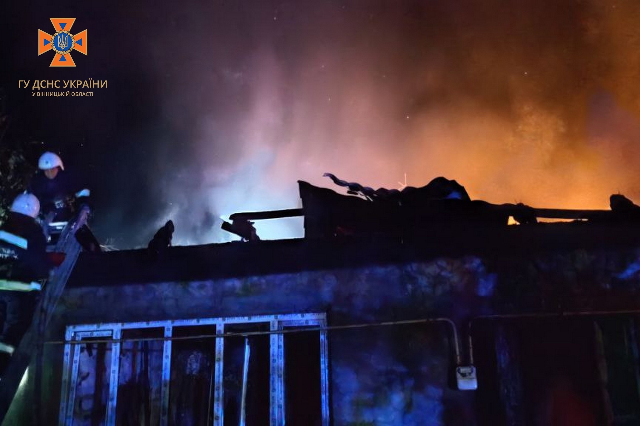 У Літинській громаді сталася пожежа - спалахнув житловий будинок