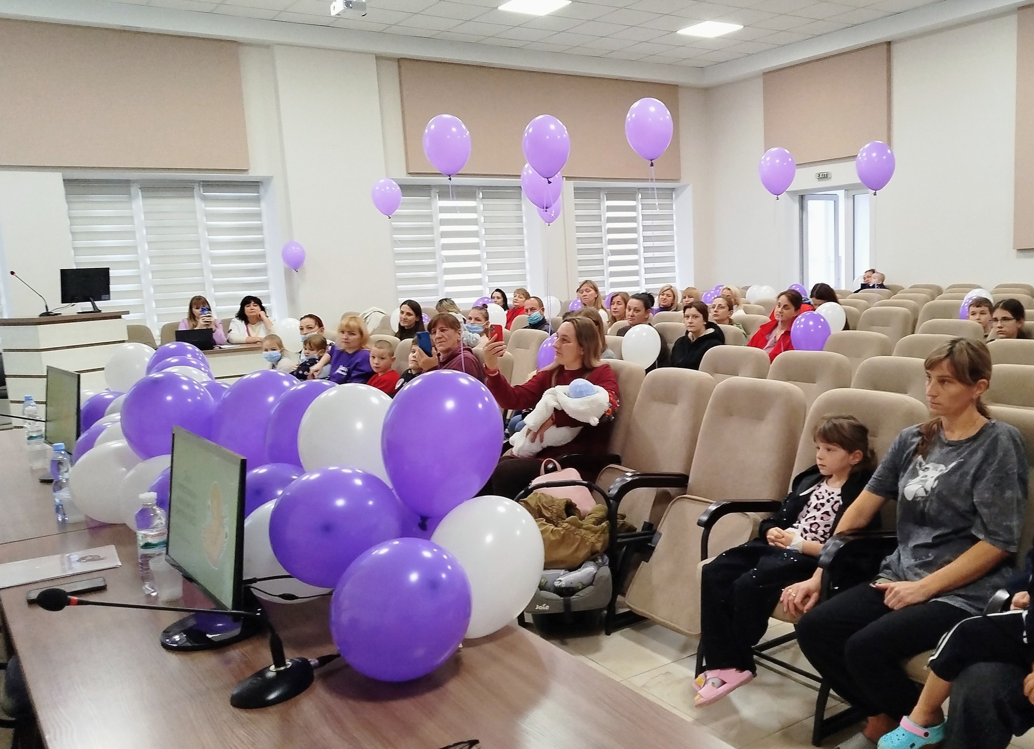 У Вінниці відбувся захід до Всесвітнього дня передчасно народженої дитини