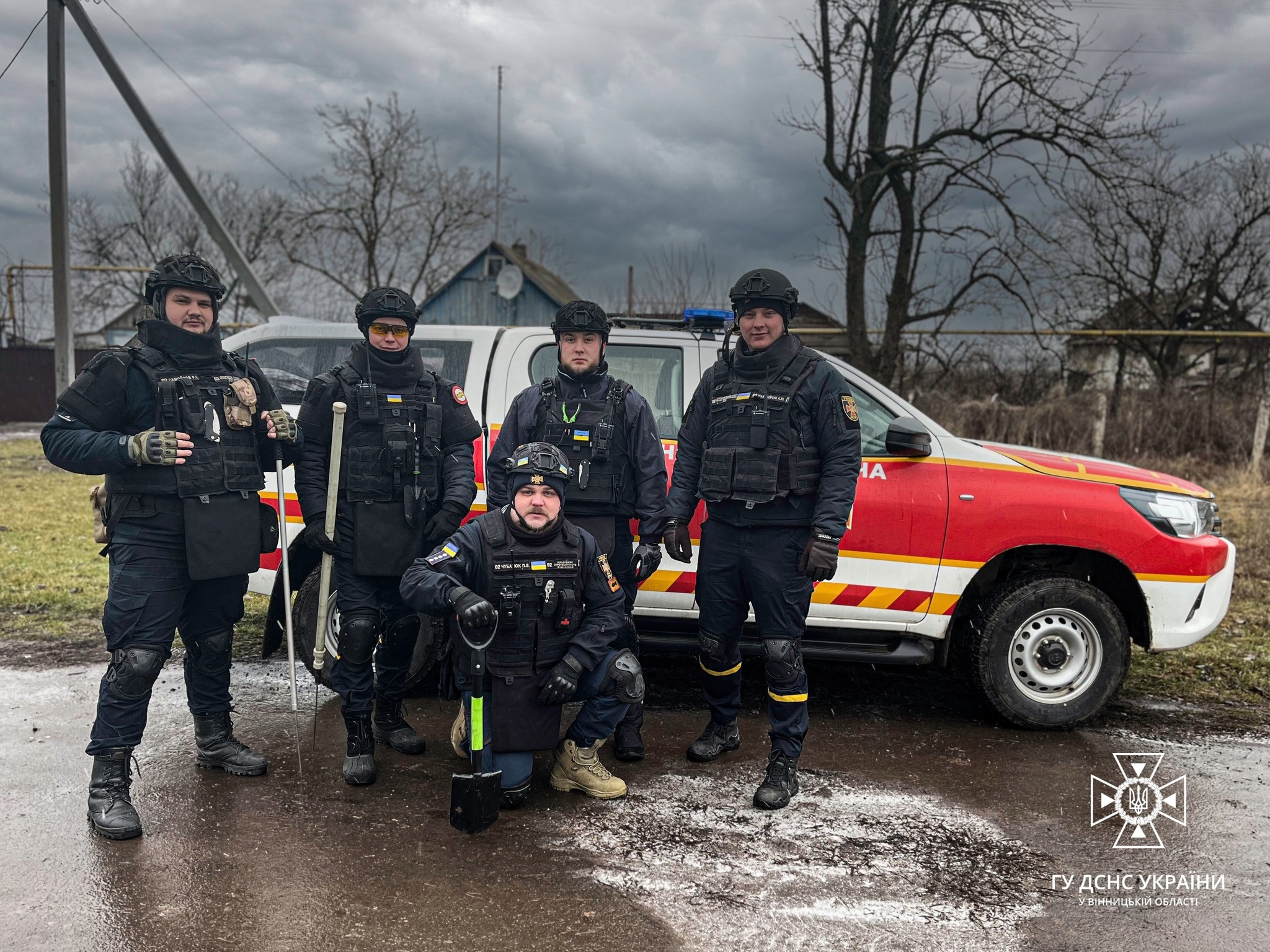 Вінницькі піротехніки показали, як розміновують деокуповану Херсонщину