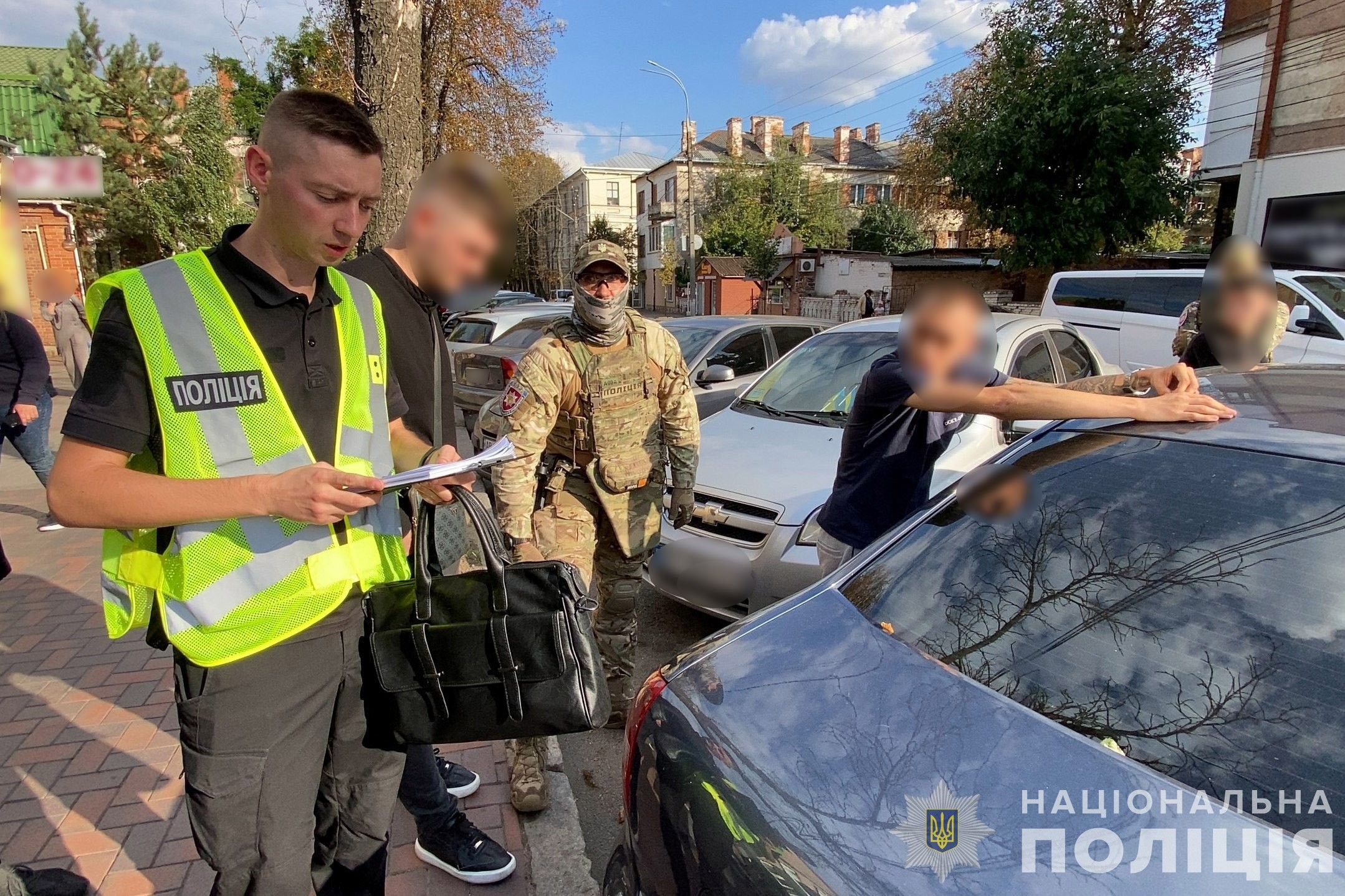 Вінницькі правоохоронці заблокували дві схеми переправлення “ухилянтів” через кордон