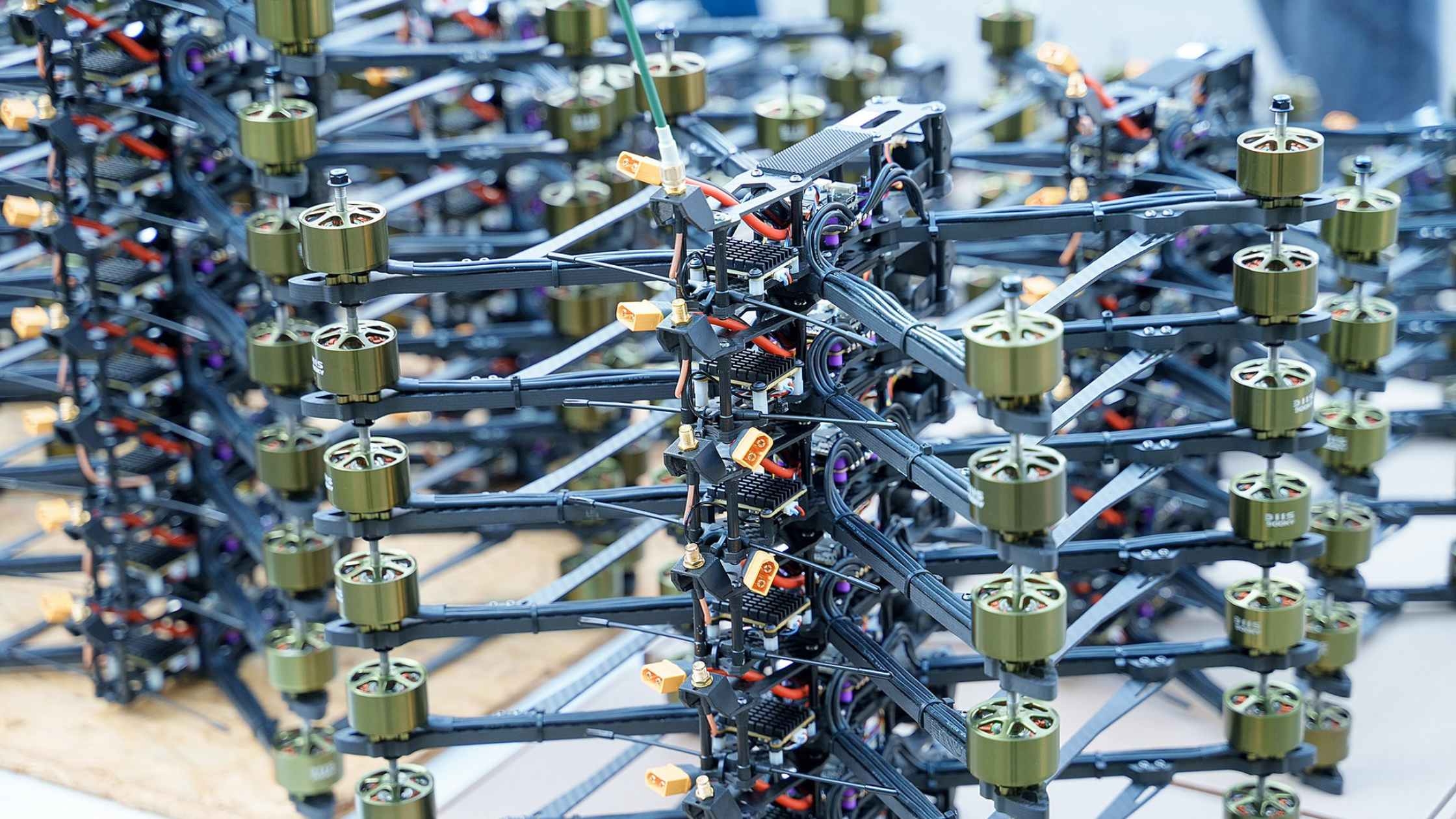 300 FPV-дронів на східний напрям фронту: з Вінниці передали допомогу бійцям Третьої штурмової