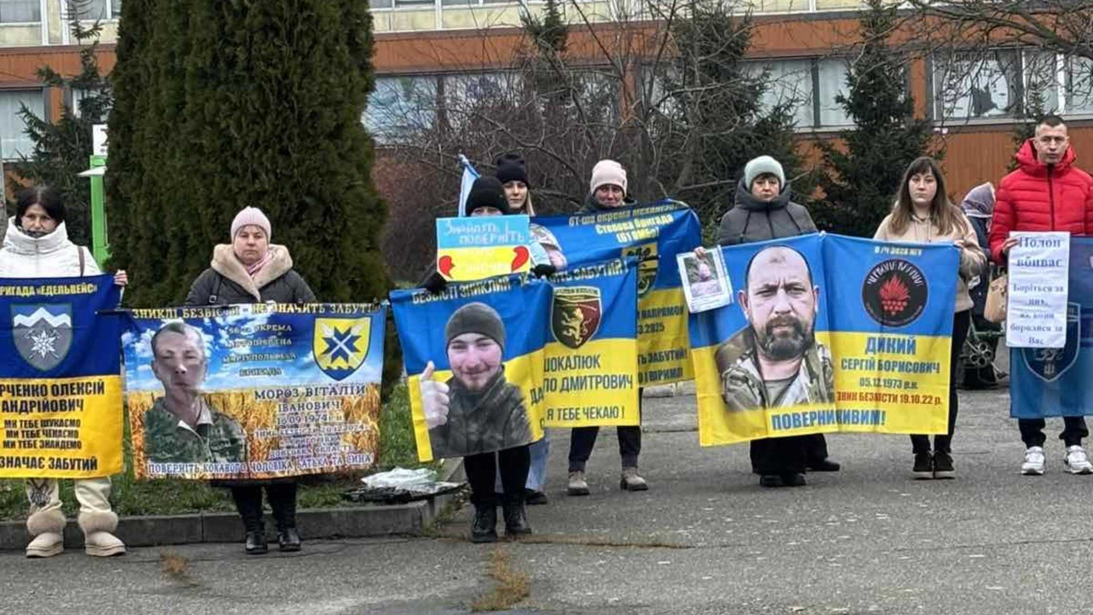 Акцію на підтримку військовополонених та безвісти зниклих провели у Літинській громаді