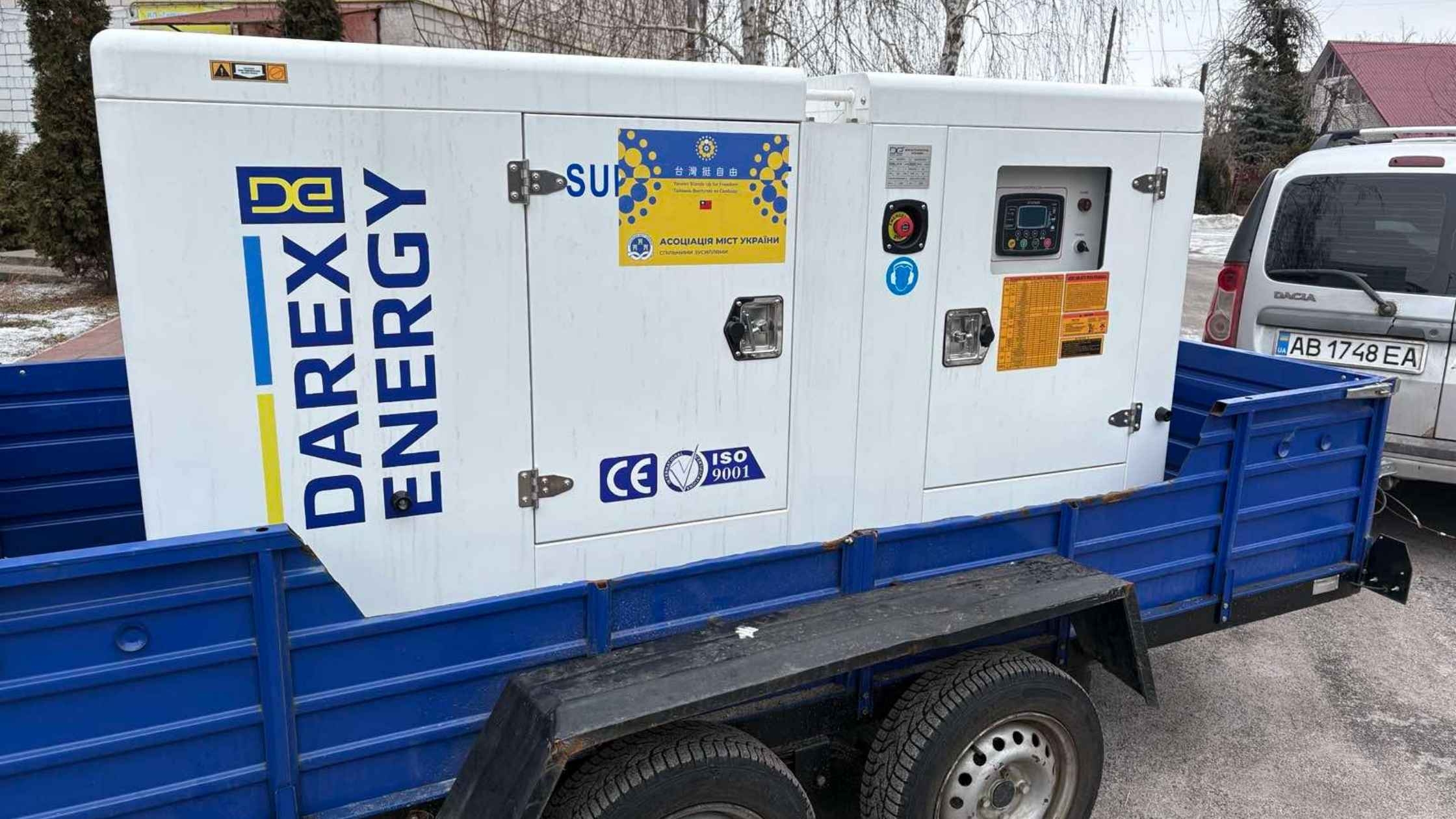 Гніванська громада отримала генератор від партнерів з Тайваню