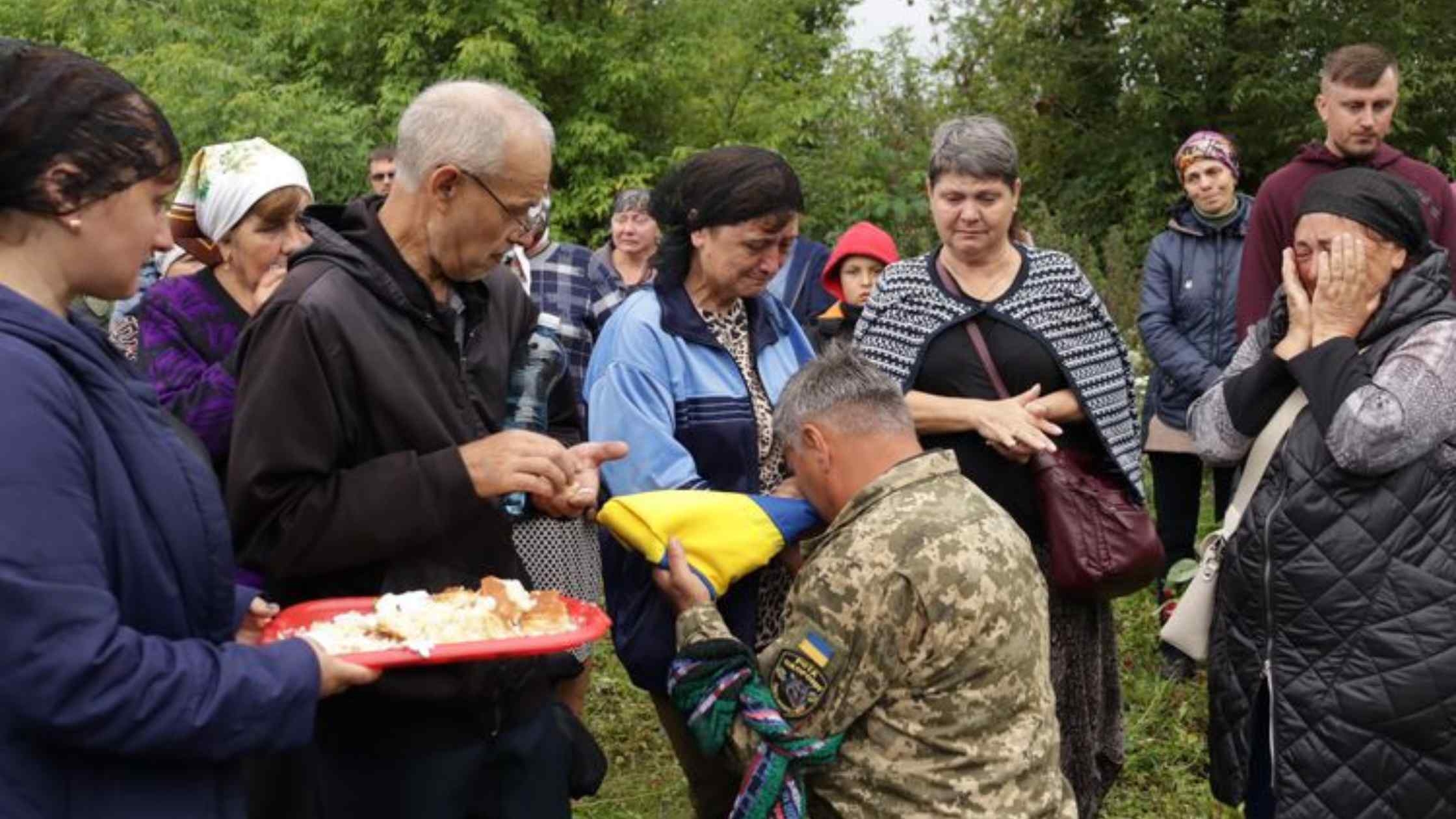 Громада Погребища прощалась з молодим солдатом-мінометником