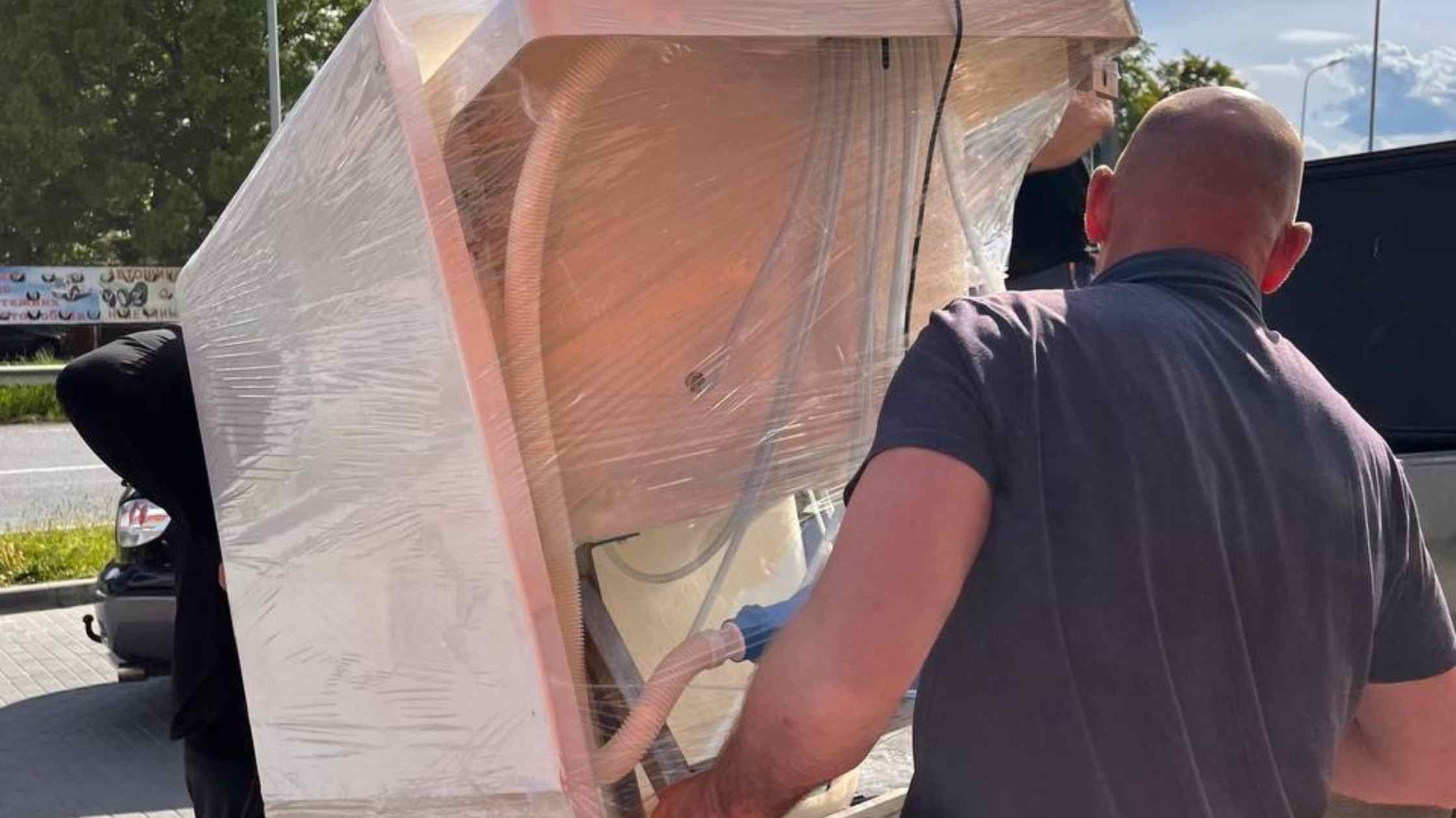 Гуманітарний хаб «Вінниця» відправив ще дев’ять благодійних вантажів