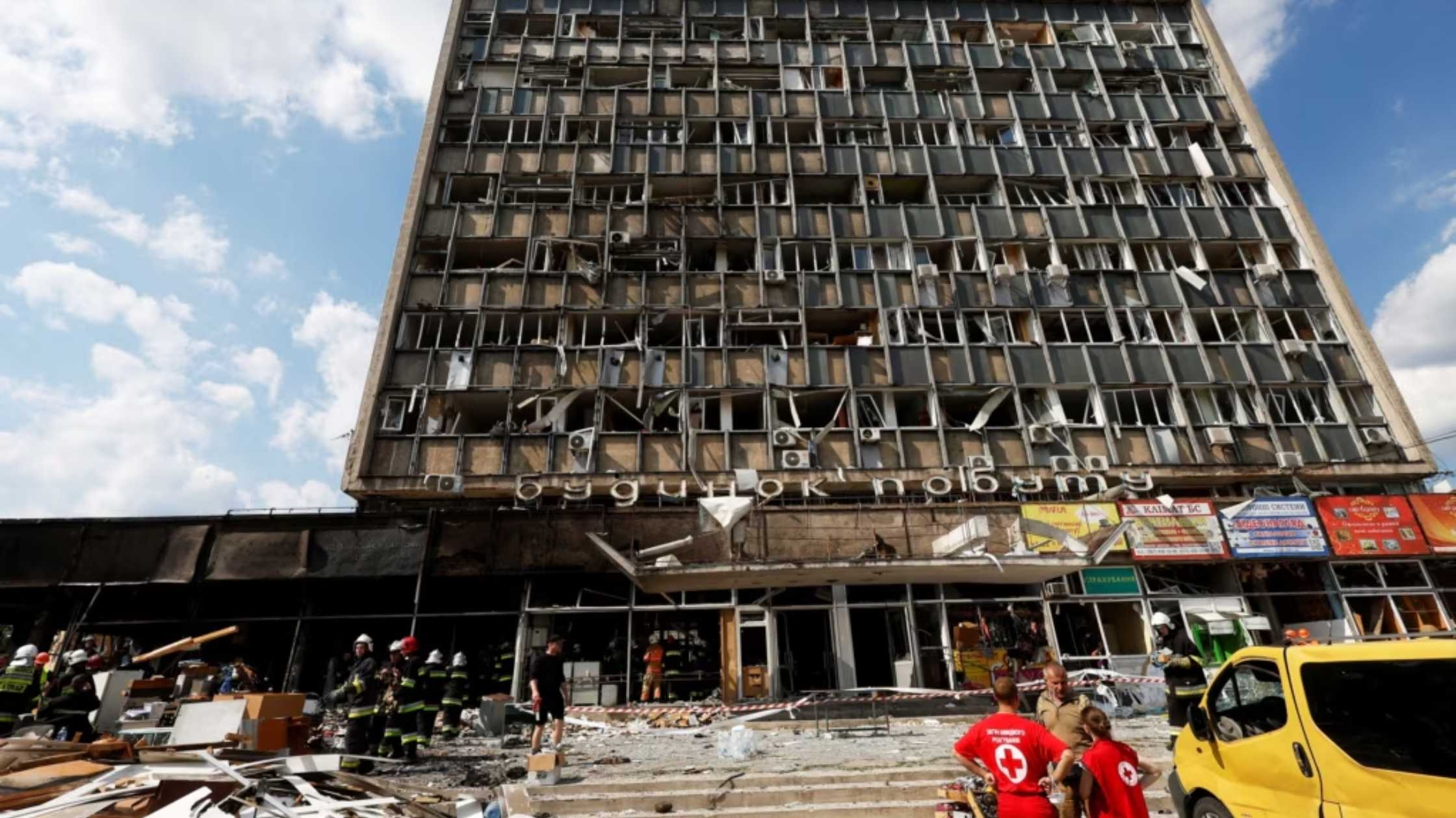 Історія Романа Олексіва, який вижив після ракетного удару по Вінниці