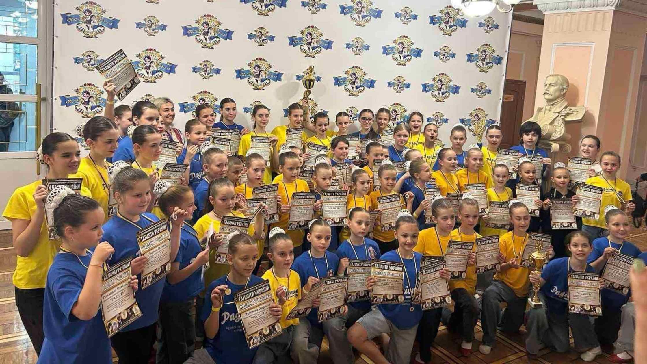 Ладижинський народний ансамбль здобув перші місця всеукраїнського фестивалю