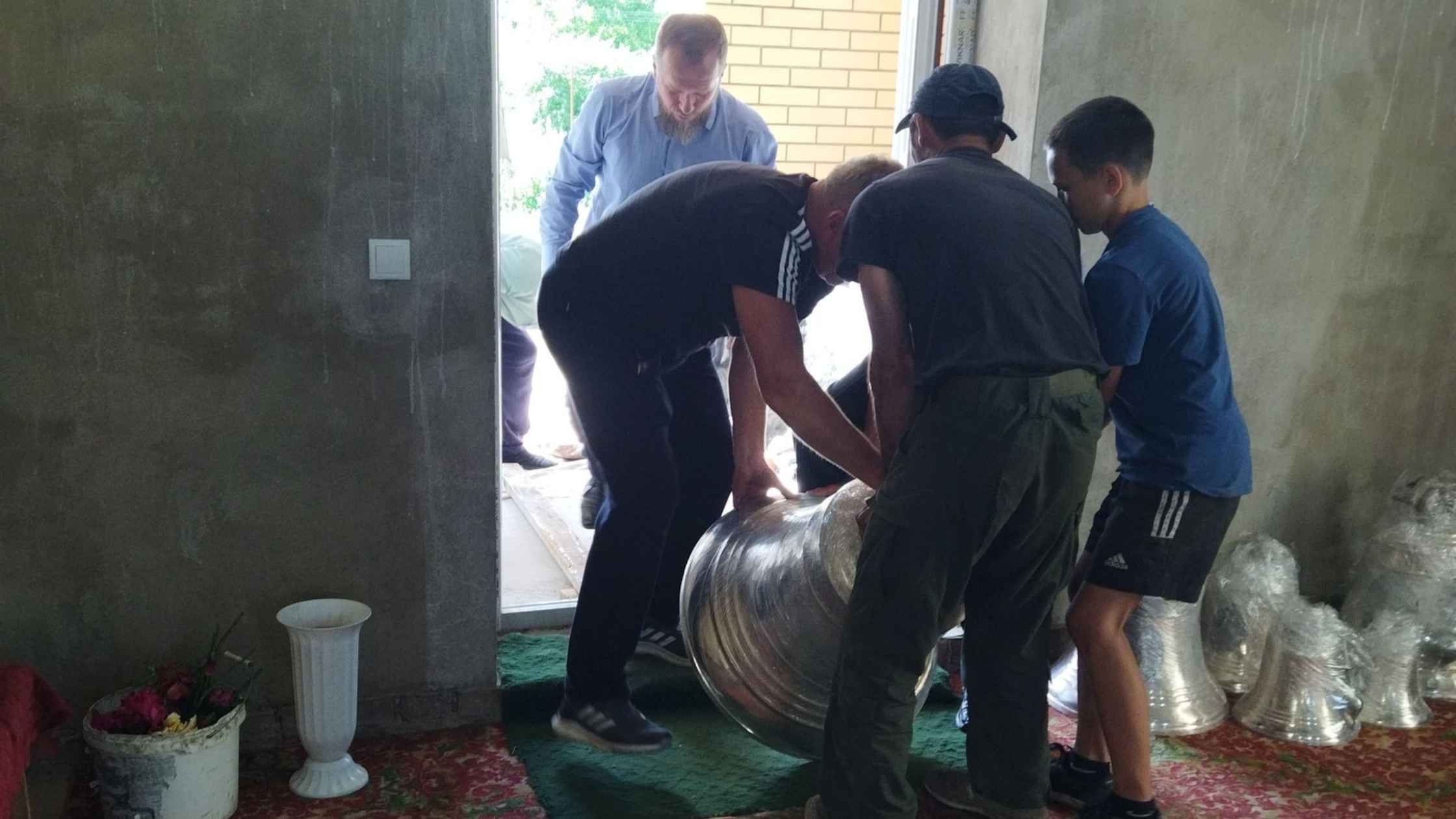 На дзвіниці церкви у Хмільнику встановлять дзвони, які придбала родина загиблого воїна