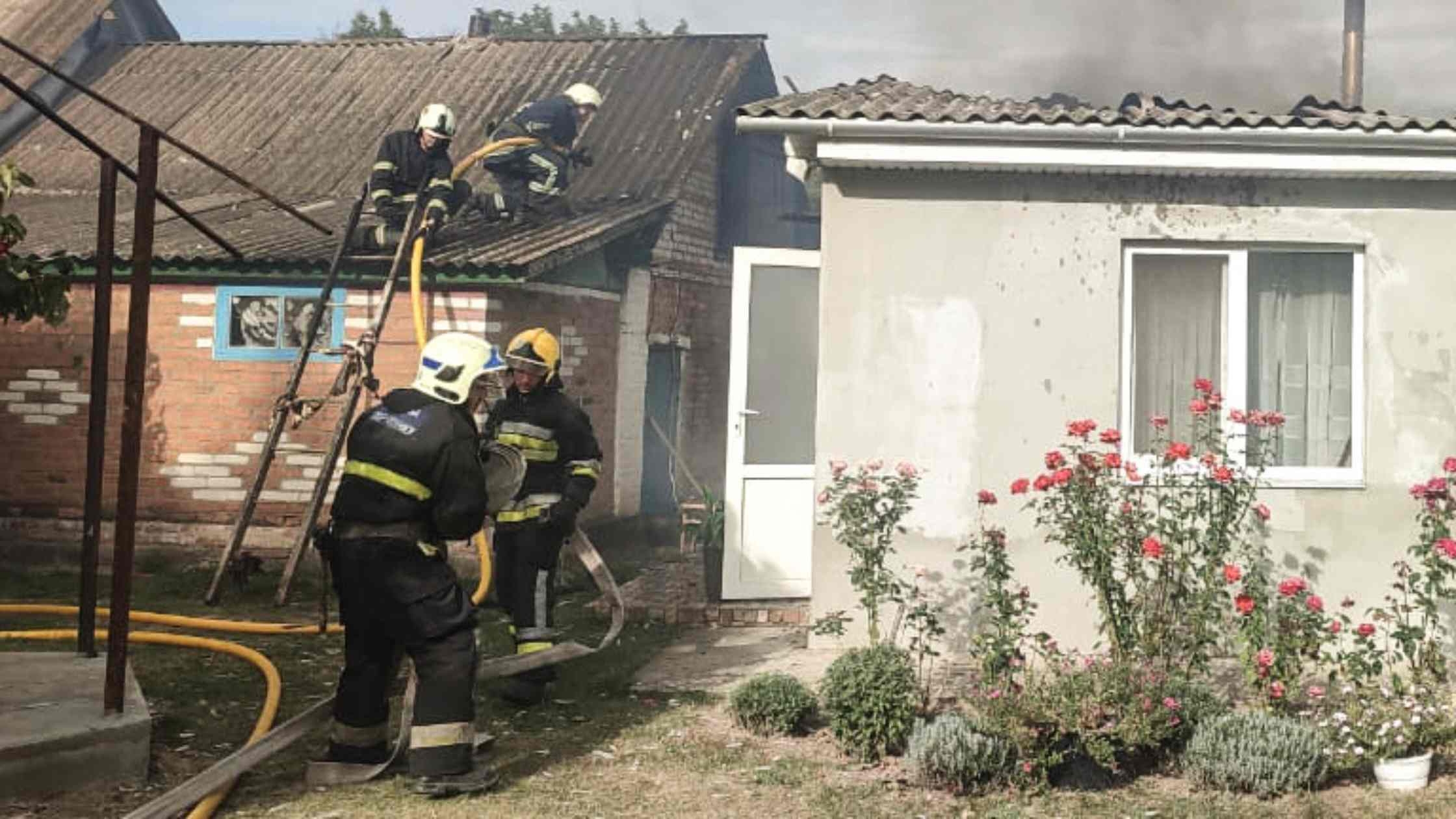На Вінниччині через коротке замикання загорівся житловий будинок