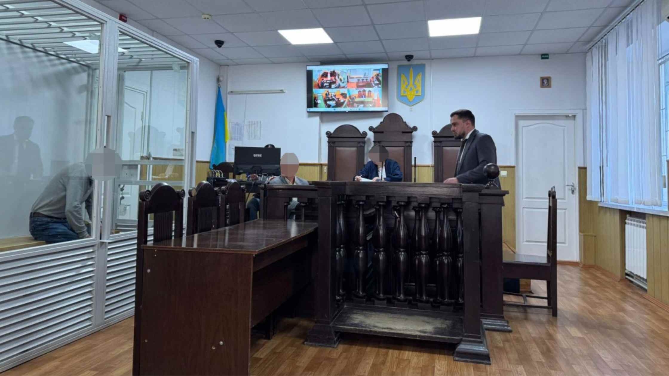 На Вінниччині дід систематично ґвалтував рідну неповнолітню онуку