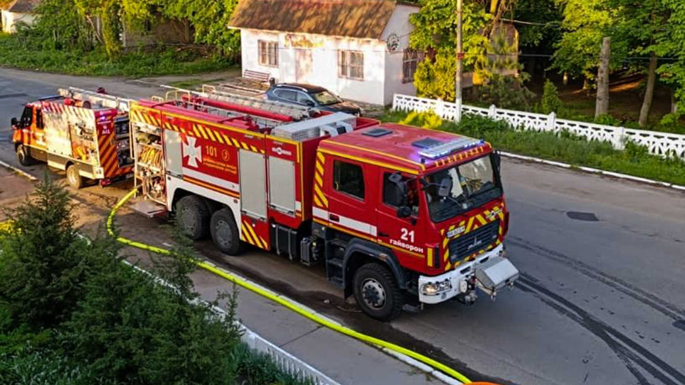 На Вінниччині ліквідували дві пожежі, які сталися через коротке замикання
