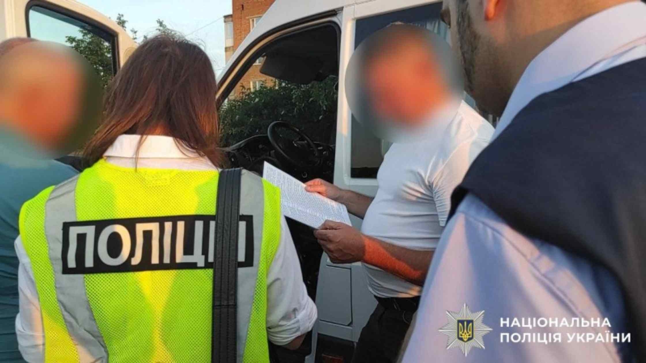 На Вінниччині посадовець вимагав хабар за працевлаштування з «бронюванням»