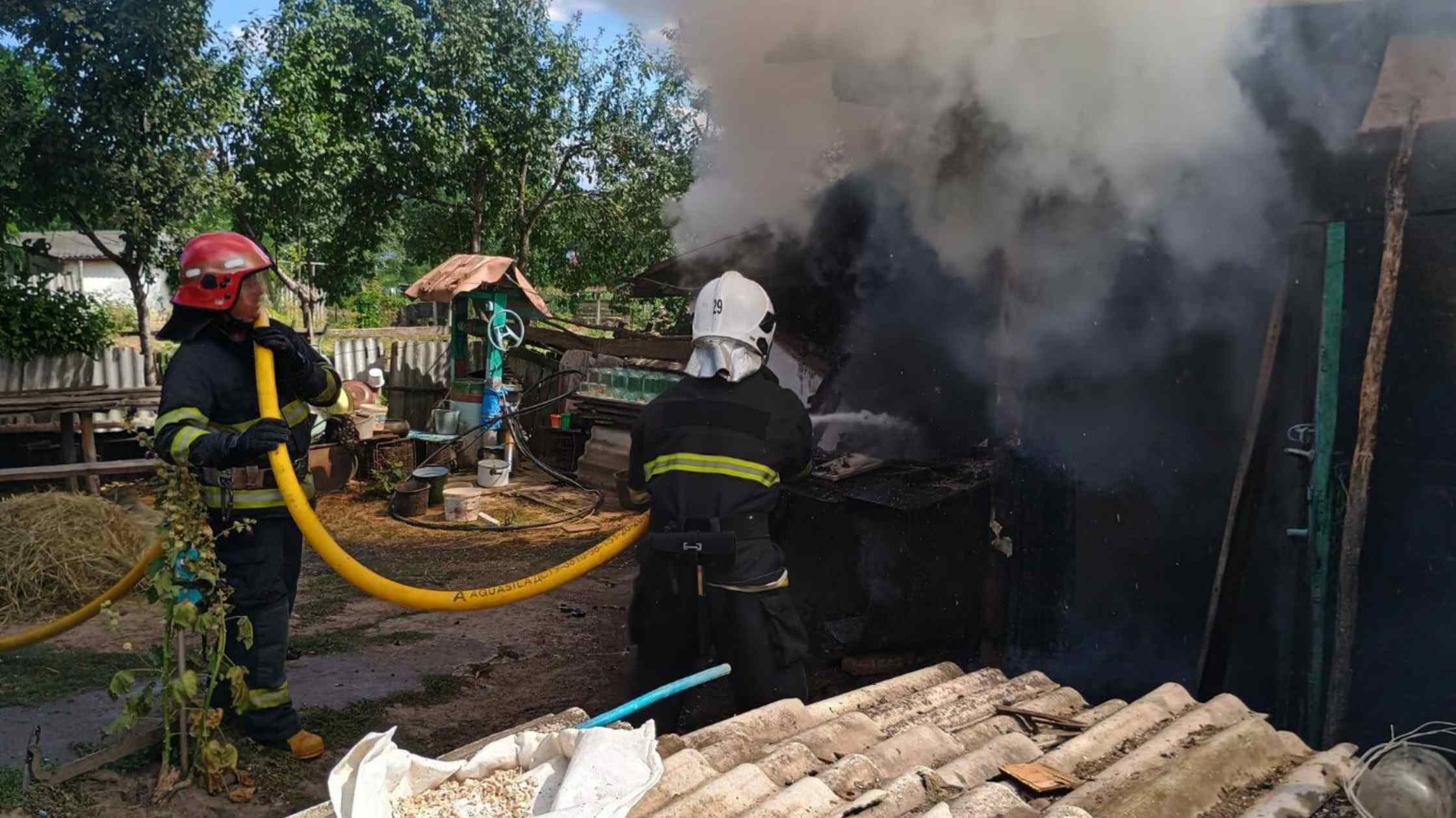 На Вінниччині рятувальники ліквідували 17 пожеж