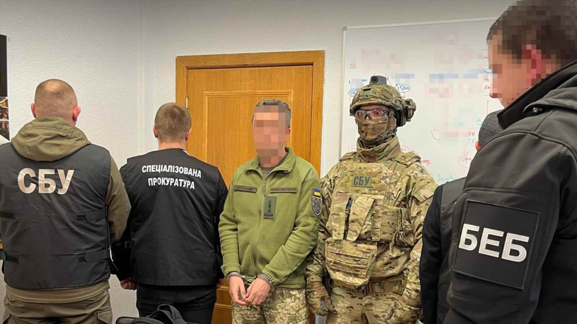 На Вінниччині судитимуть групу осіб, які привласнили кошти, призначені на закупівлі для ЗСУ