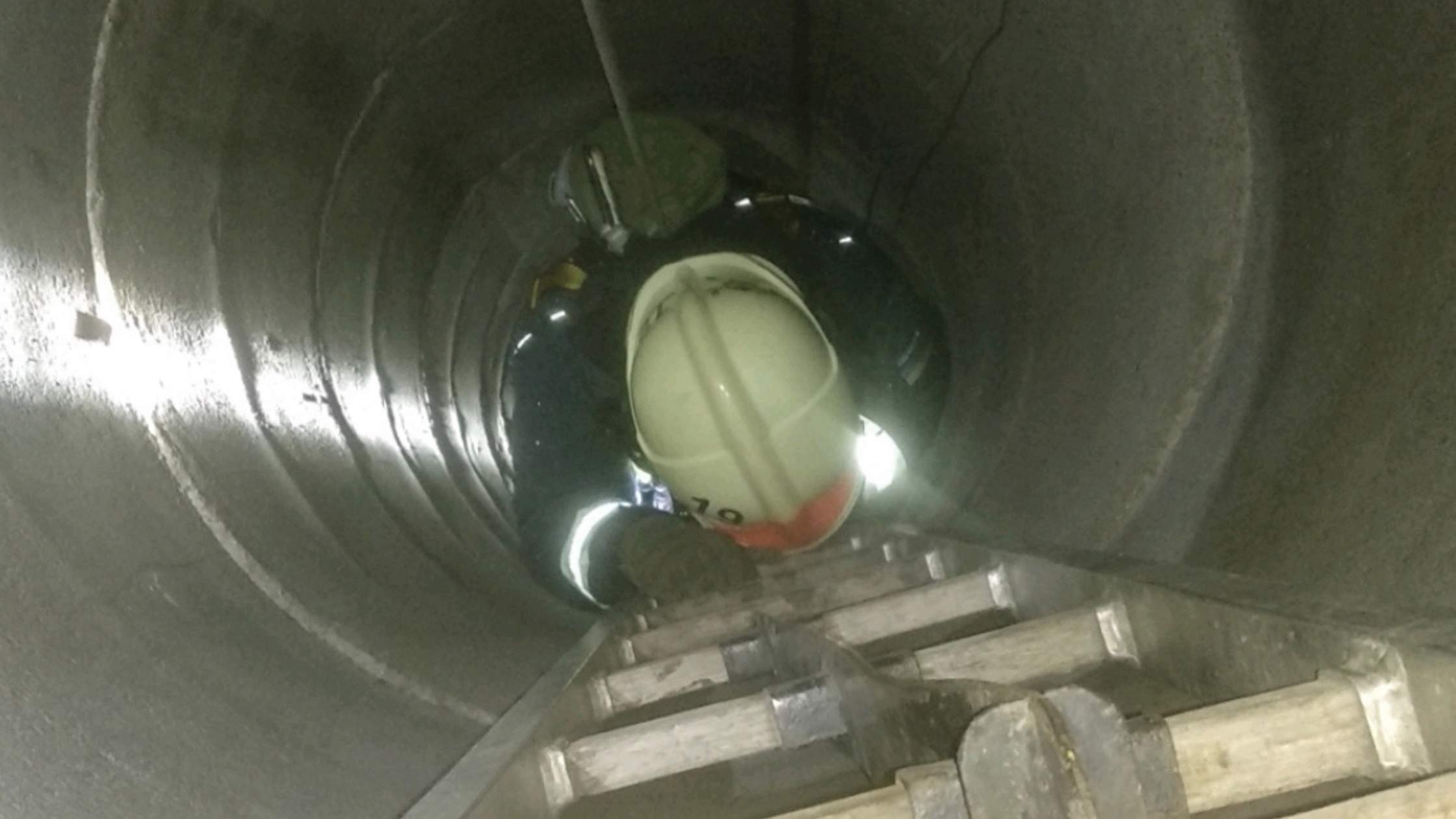 На Вінниччині у десятиметровій криниці загинув чоловік