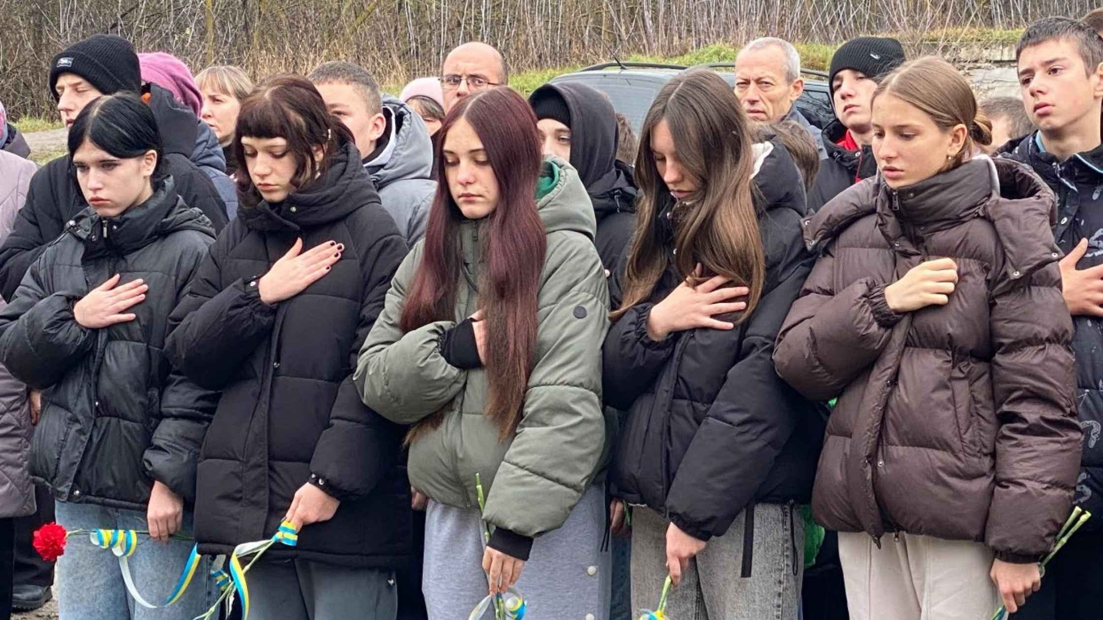 На Вінниччині відкрили меморіальну дошку Герою-земляку