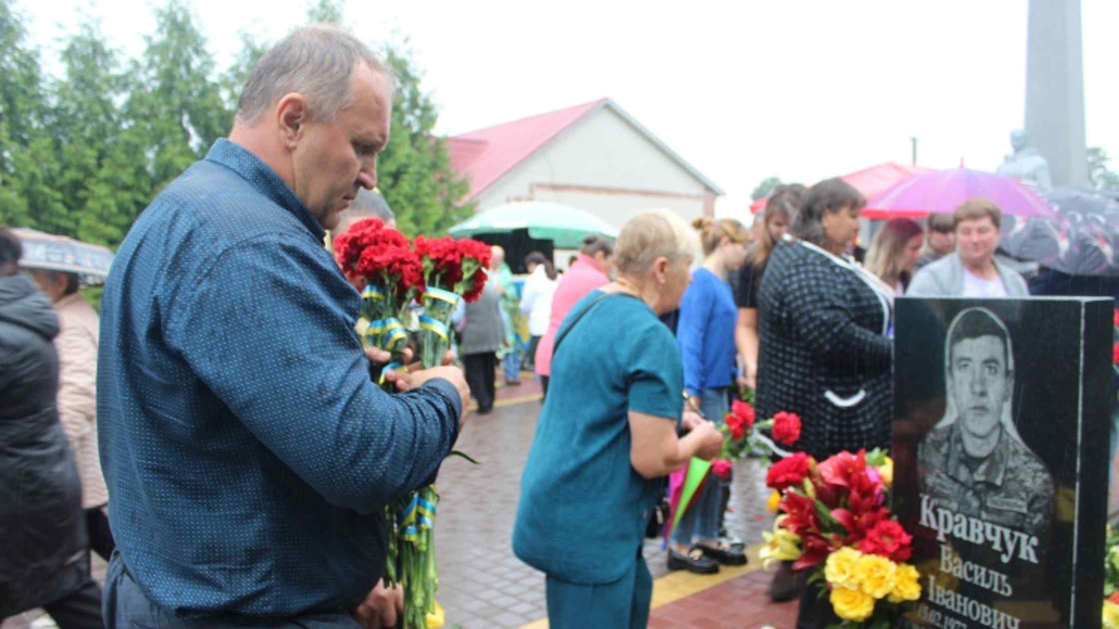 На Вінниччині відкрили ще одну Алею слави в пам'ять про загиблих односельців