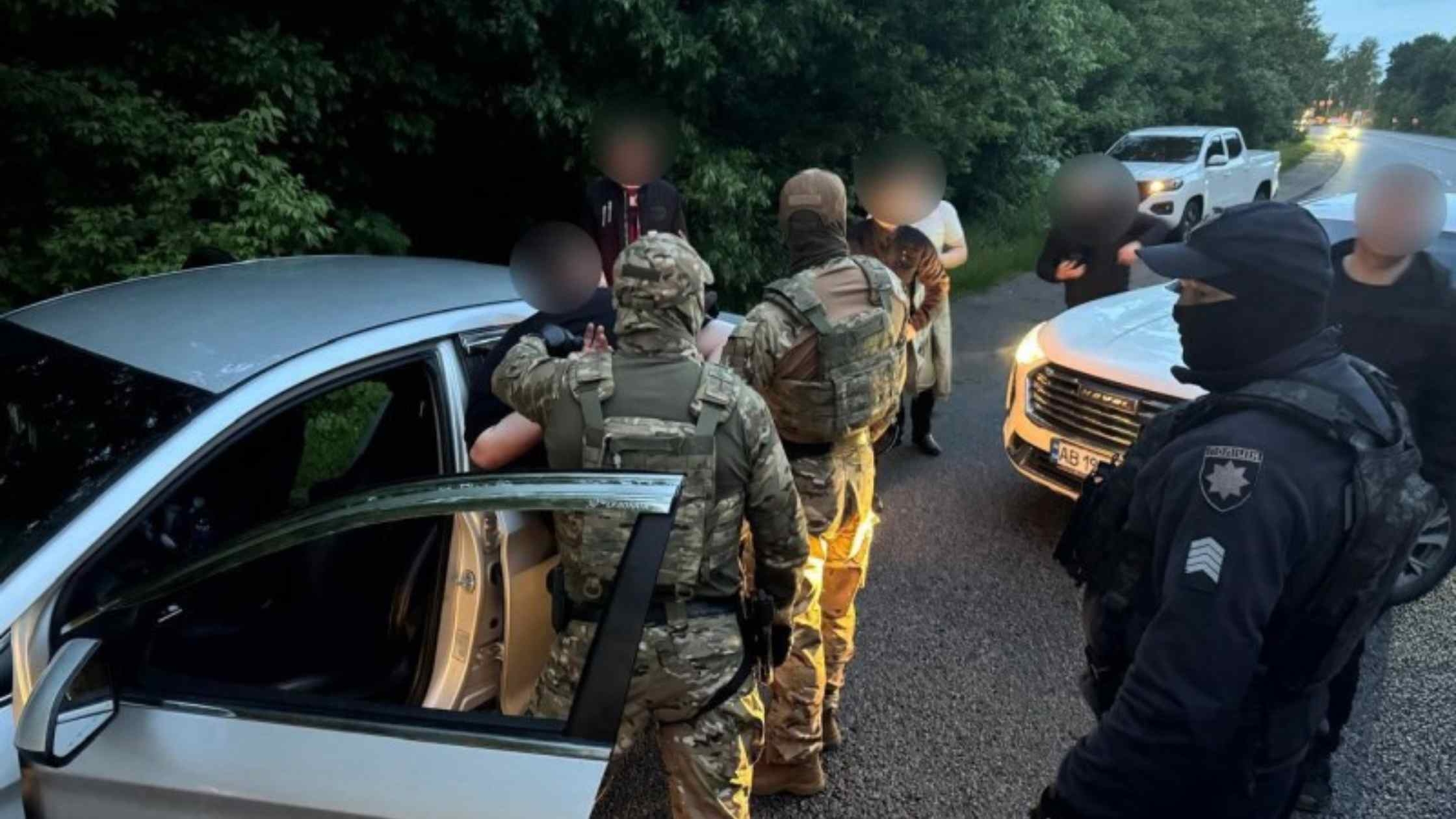 На Вінниччині затримали організатора схеми переправлення чоловіків призовного віку через кордон