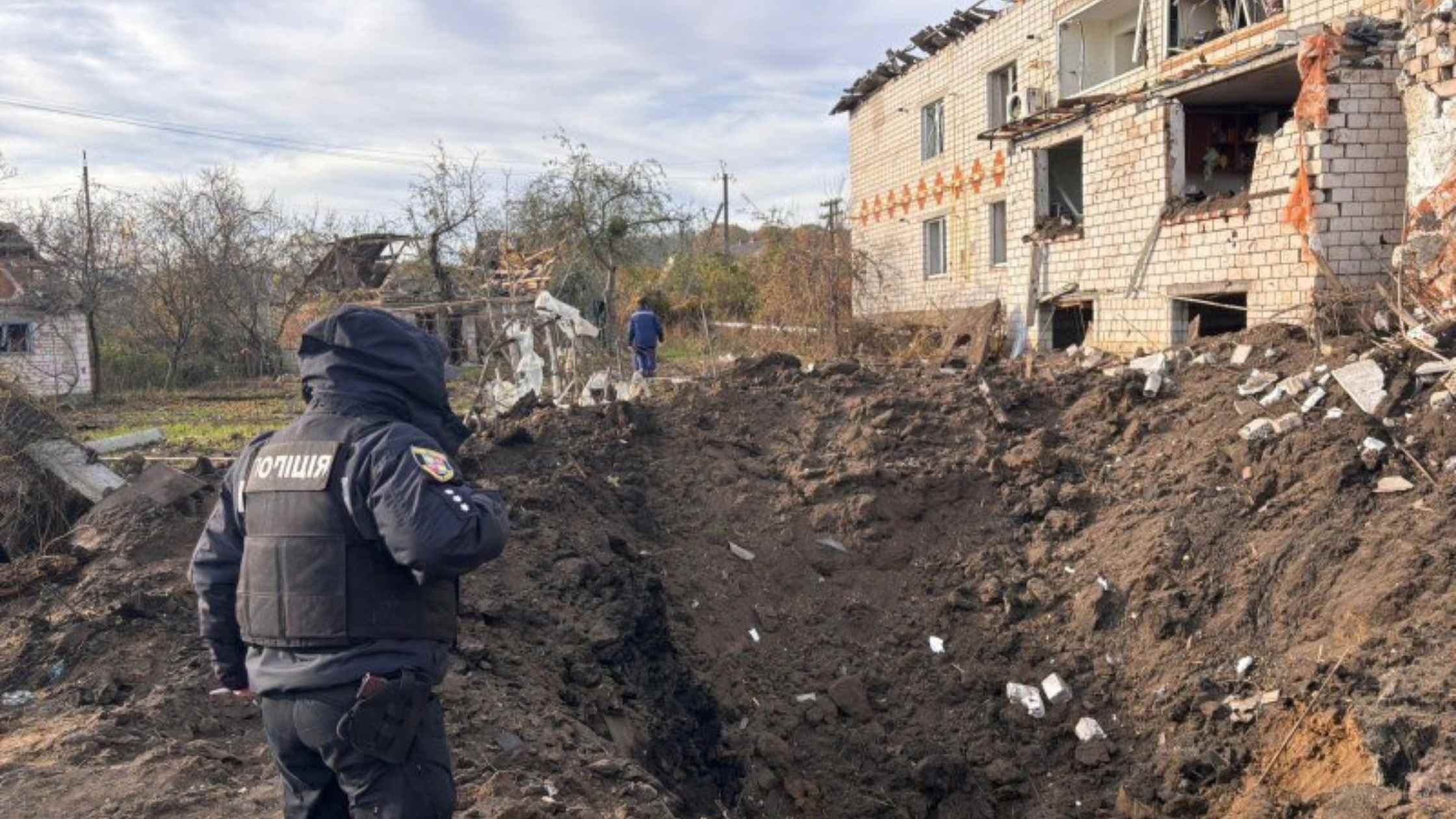 Наслідки ворожої атаки на Вінниччину: від важких травм у лікарні померла семирічна дівчинка
