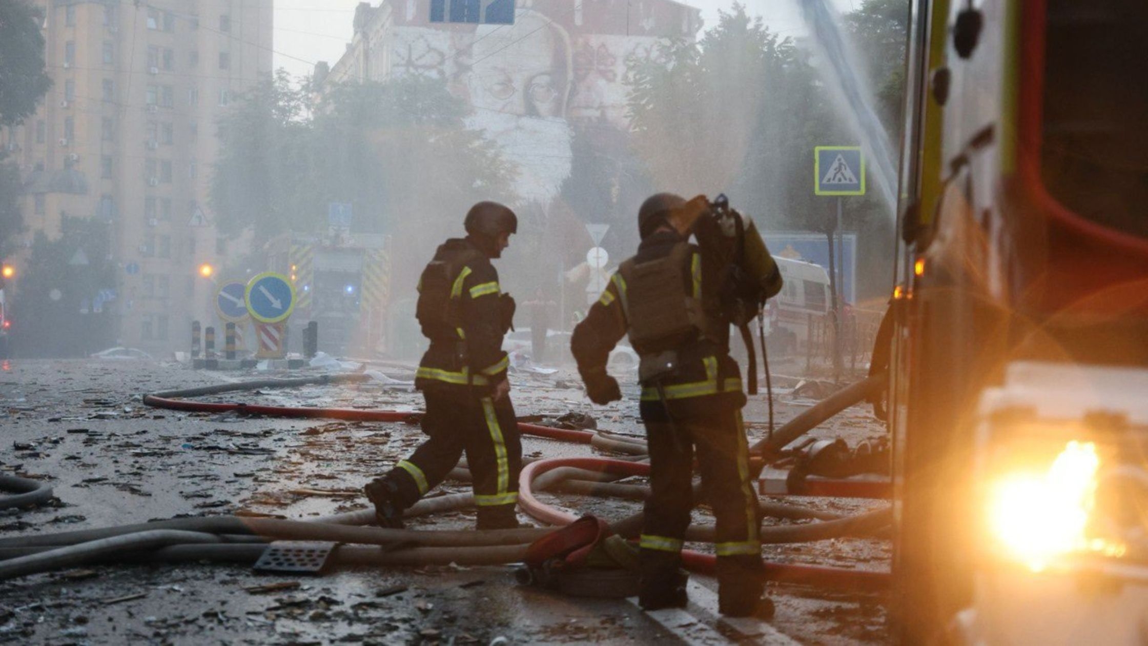 Нічна ракетно-дронова атака на Київ: двоє загиблих і 16 постраждалих