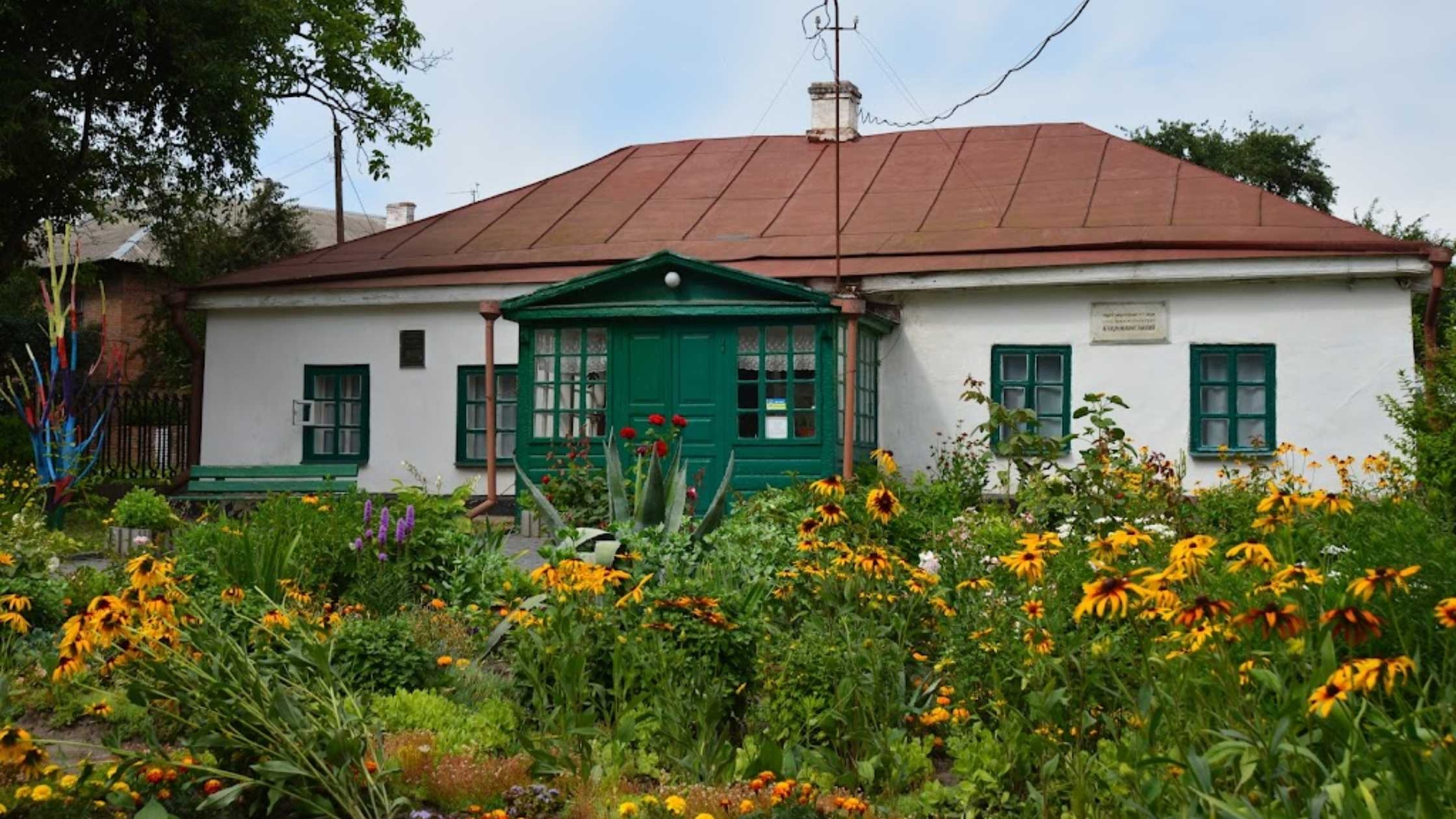 Офіс туризму Вінниці презентує 11 захопливих екскурсій і турів та два креативні майстеркласи, які відбудуться протягом липня.