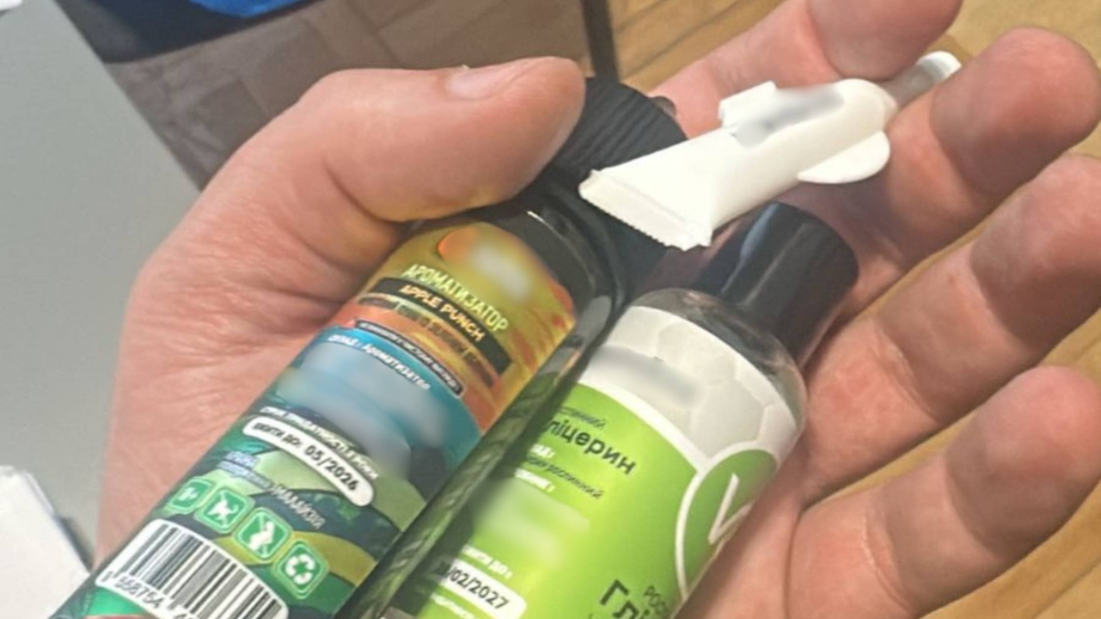 Рідини для електронних сигарет незаконно виготовляли на Вінниччині