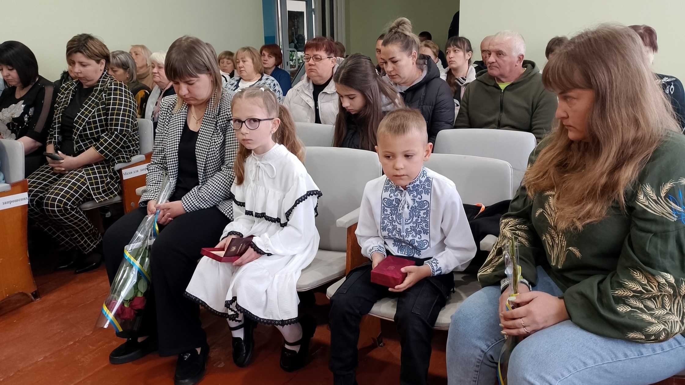 Трьох захисників з Вапнярської громади нагородили орденами «За мужність» – посмертно