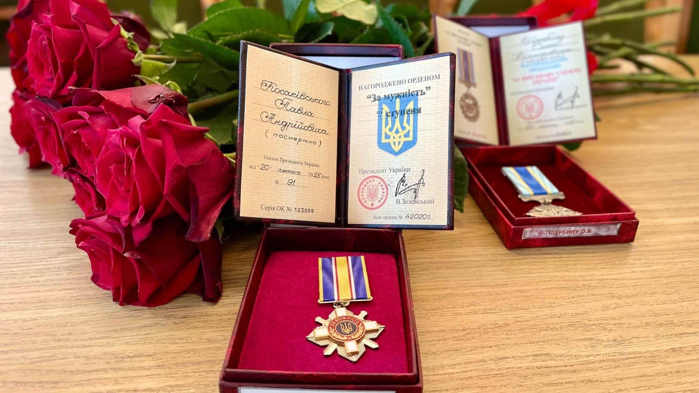 У Бершаді вручили нагороди рідним загиблих воїнів