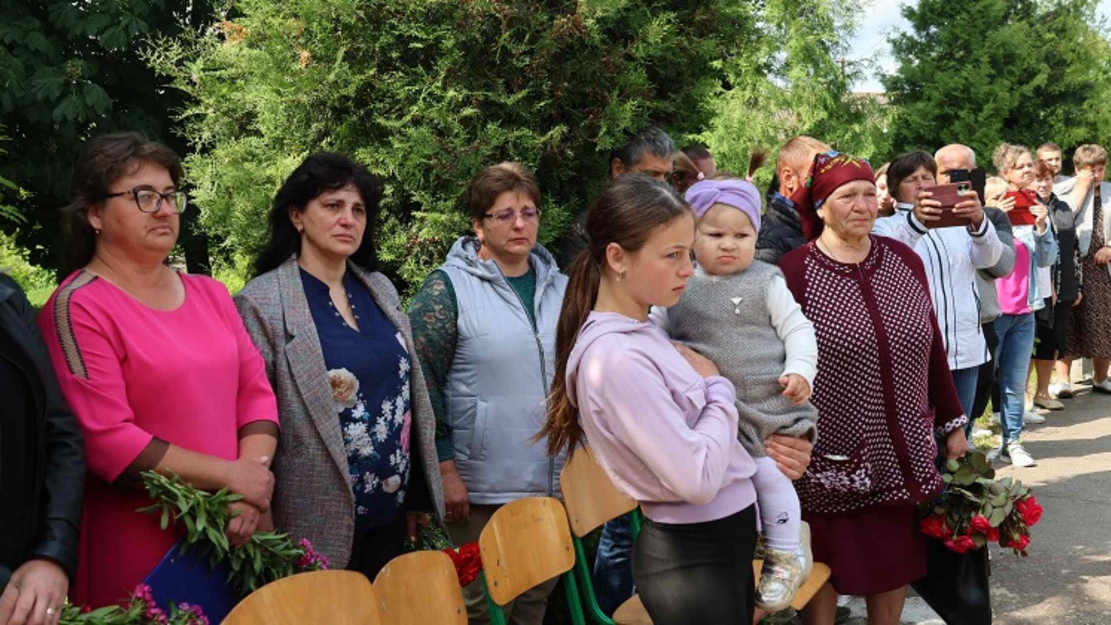 У Калинівській громаді урочисто відкрили дошку загиблому Герою