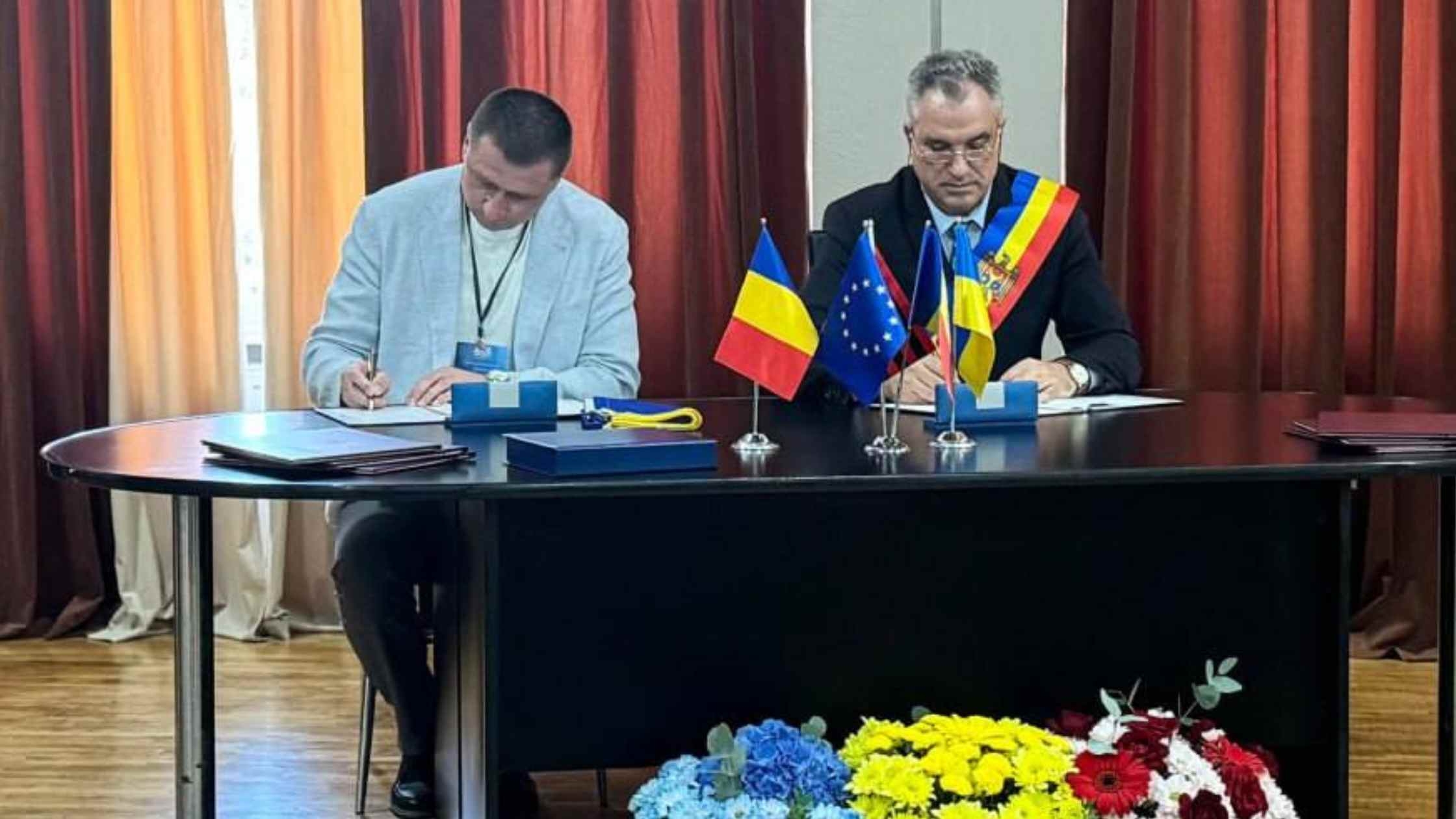 У Ладижина з'явилось молдовське місто-побратим