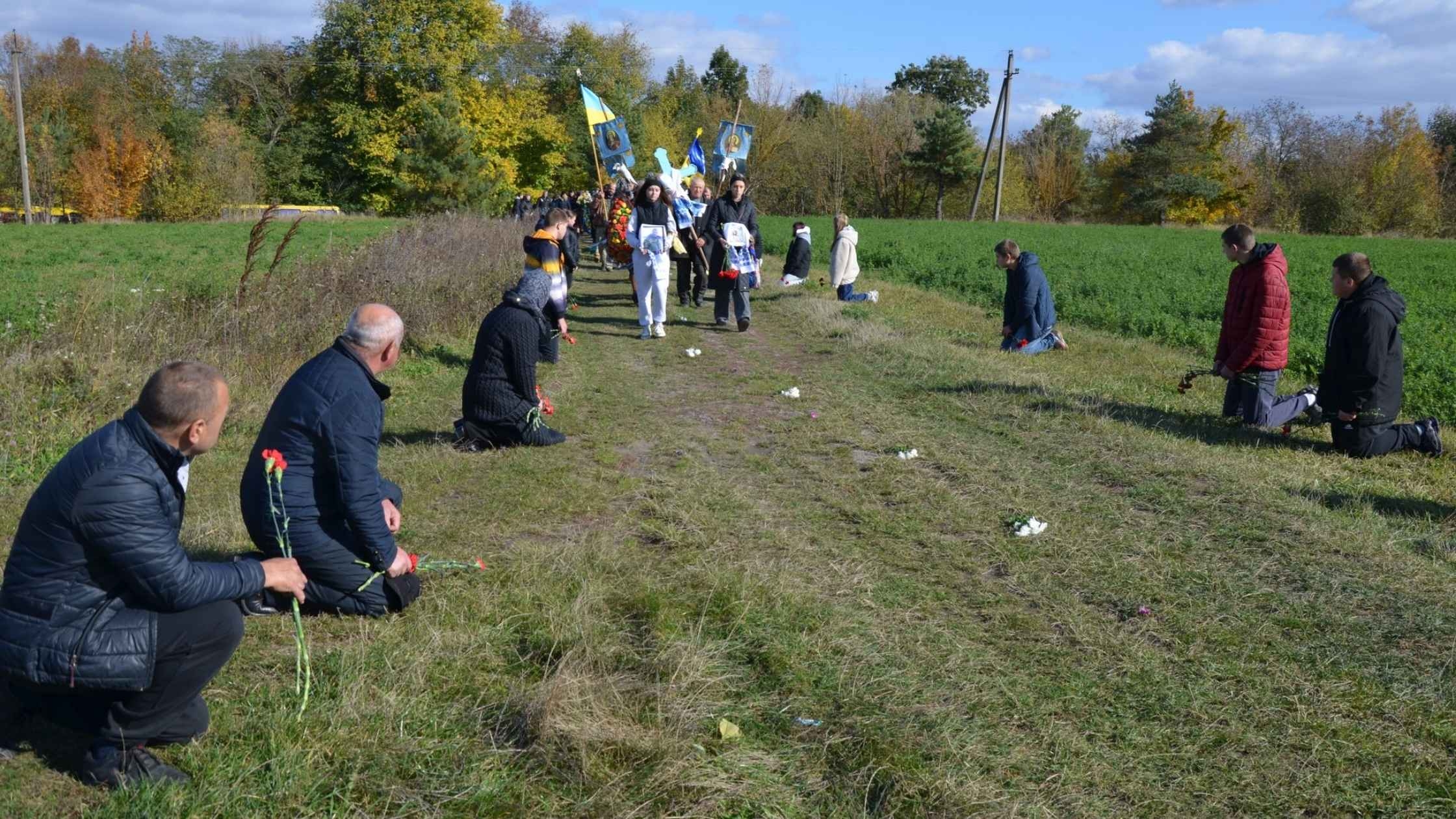 У Літинській громаді прощались з загиблим на фронті воїном-радіотелефоністом