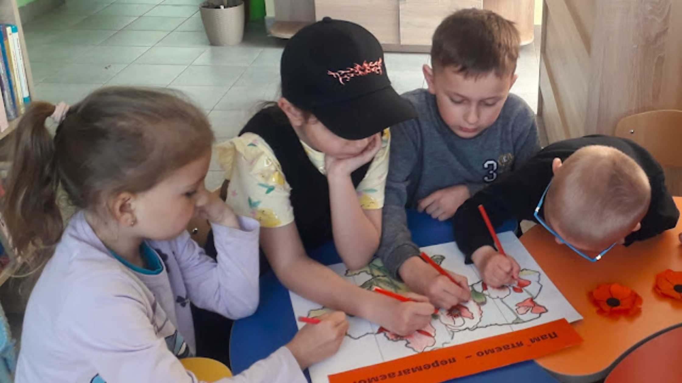 У міських бібліотеках Вінниці вшанували пам’ять жертв Другої світової війни