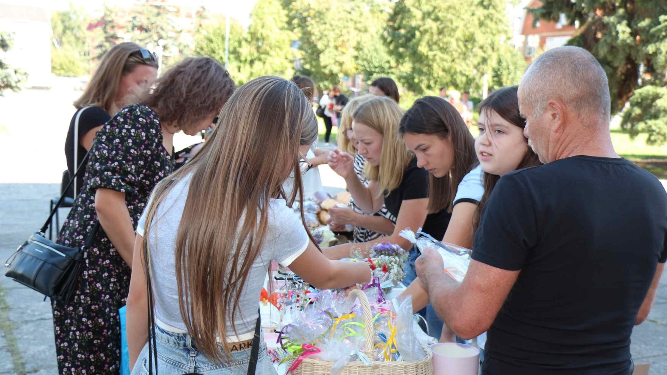 У місті Бар влаштували благодійний ярмарок, щоб підтримати земляків
