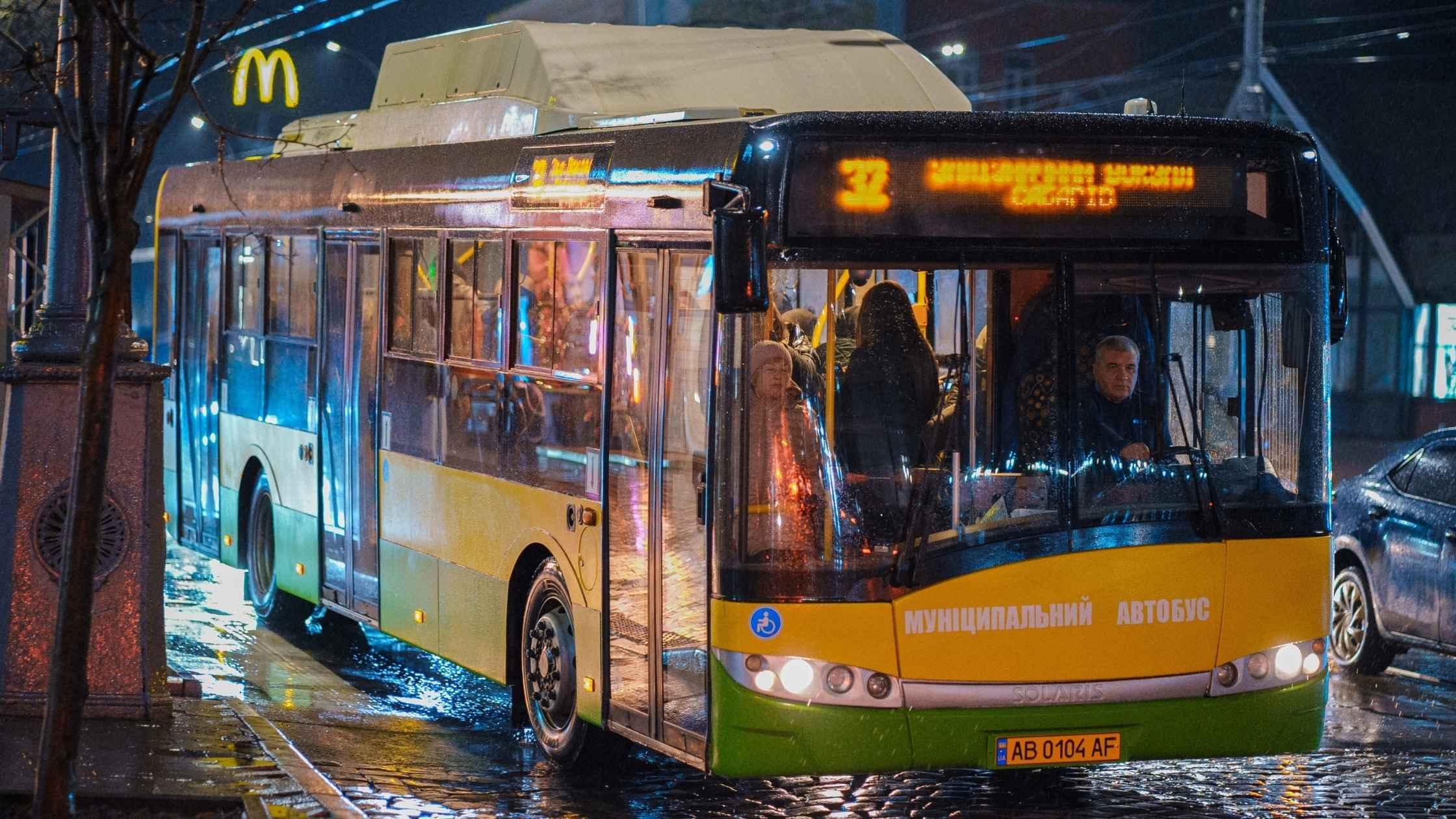 У Вінниці на маршрути №32 і №5 вийшли ще два автобуси Solaris