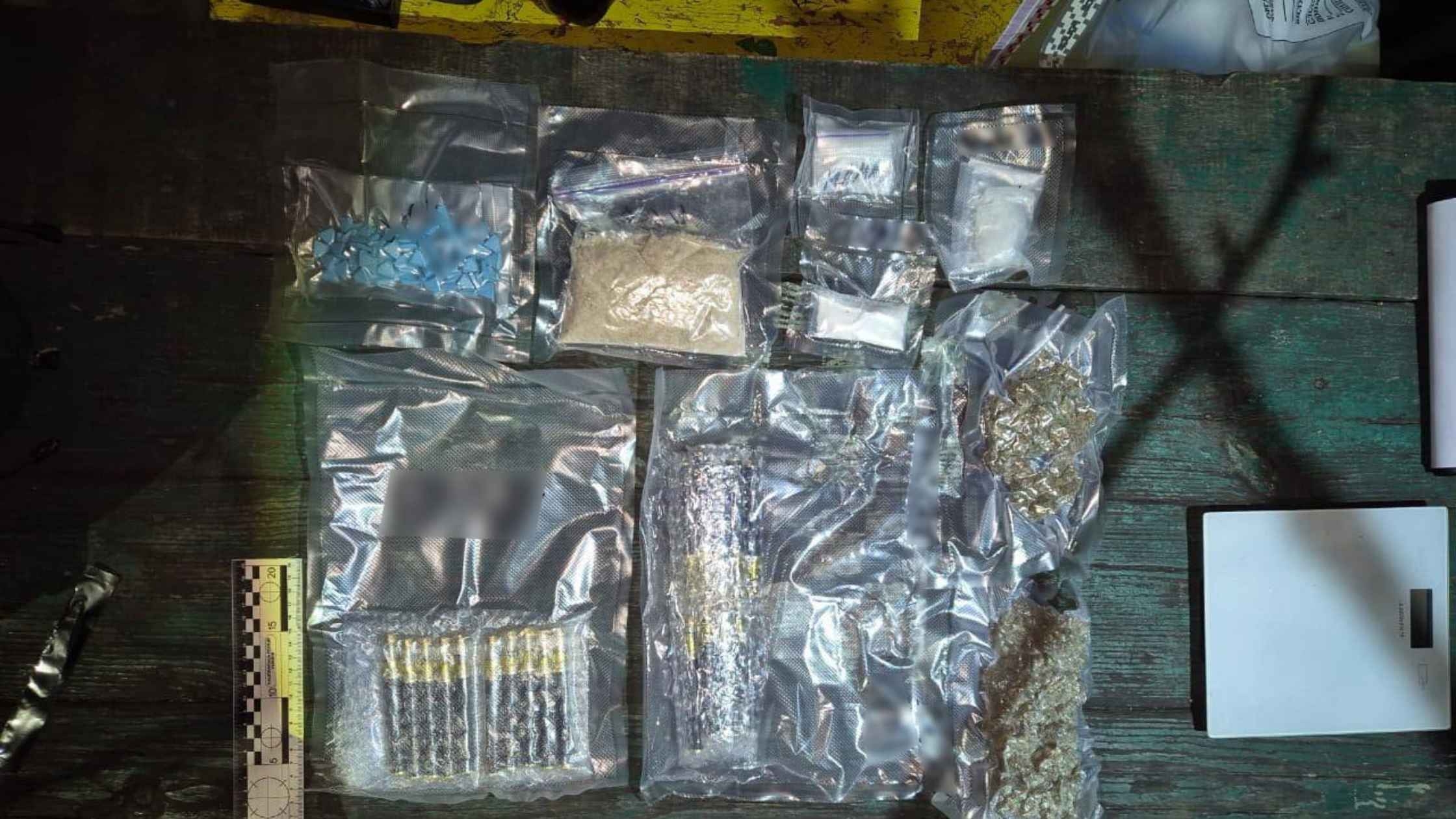 У Вінниці поліцейські затримали 25-річного наркозакладчика