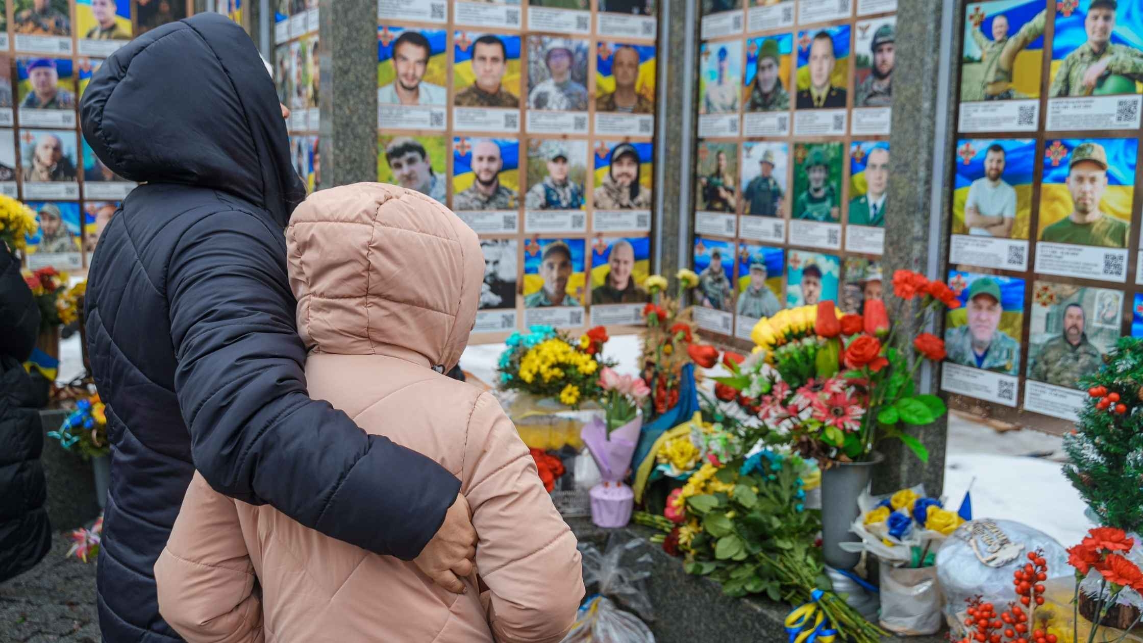 У Вінниці в роковини повномасштабного вторгнення вшанували пам'ять про загиблих